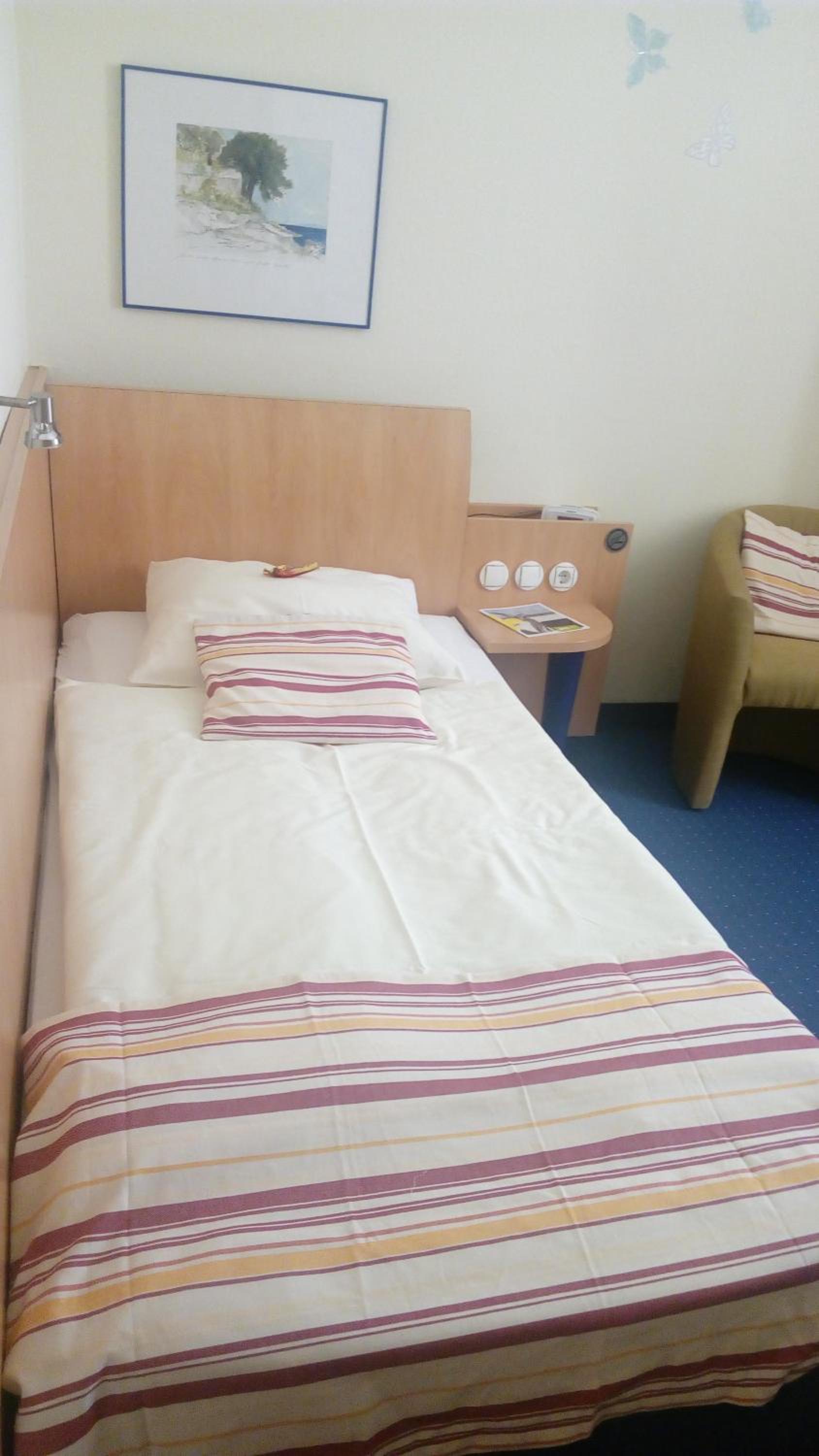 Single Room photo 1