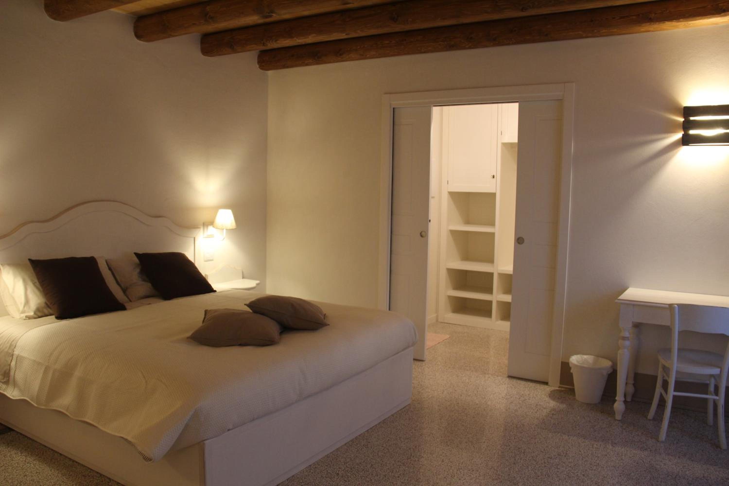 Junior Suite - Photo 17