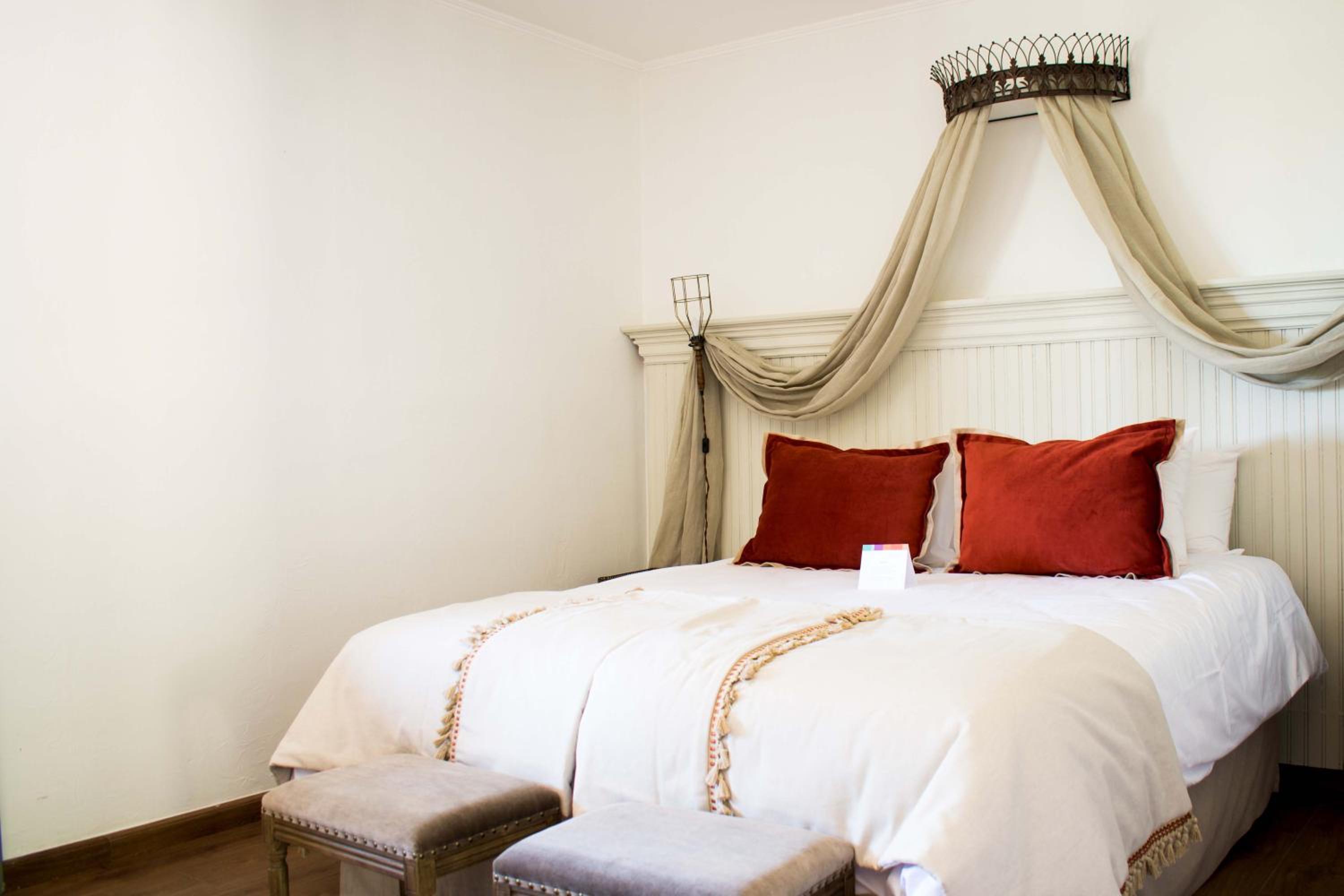Deluxe Double or Twin Room photo 3
