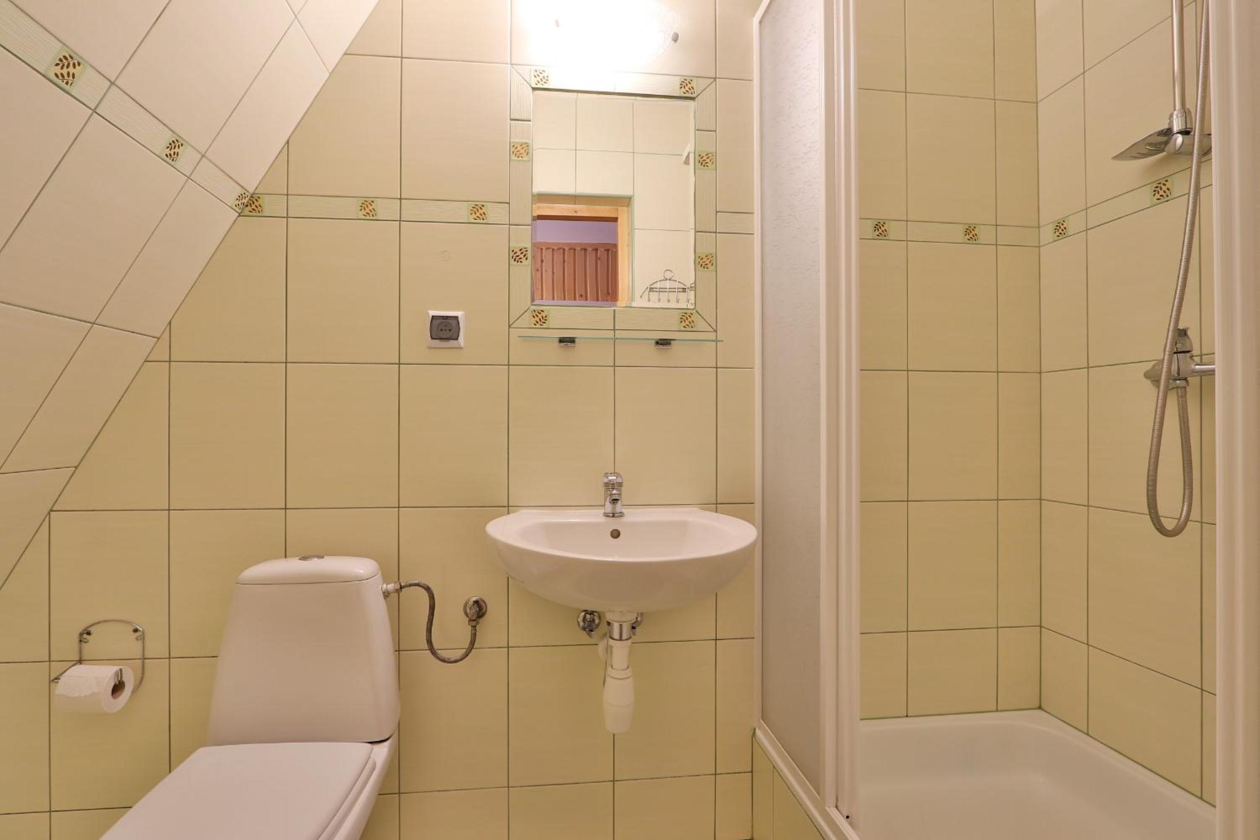 Quadruple Room with Bathroom photo 3