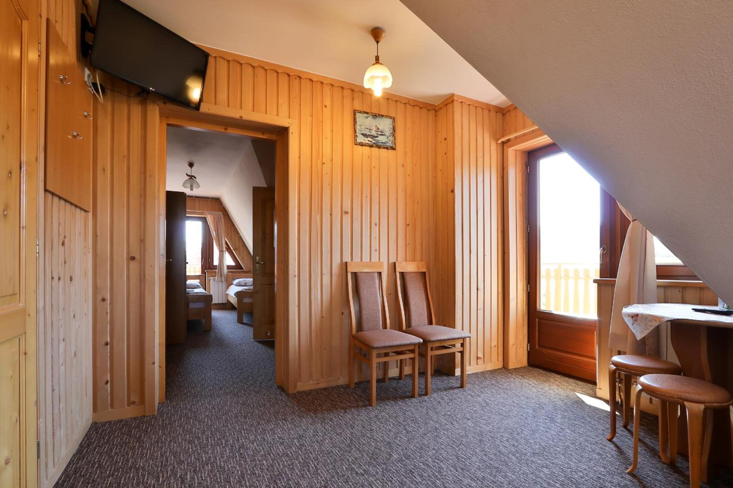 Quadruple Room with Bathroom photo 1