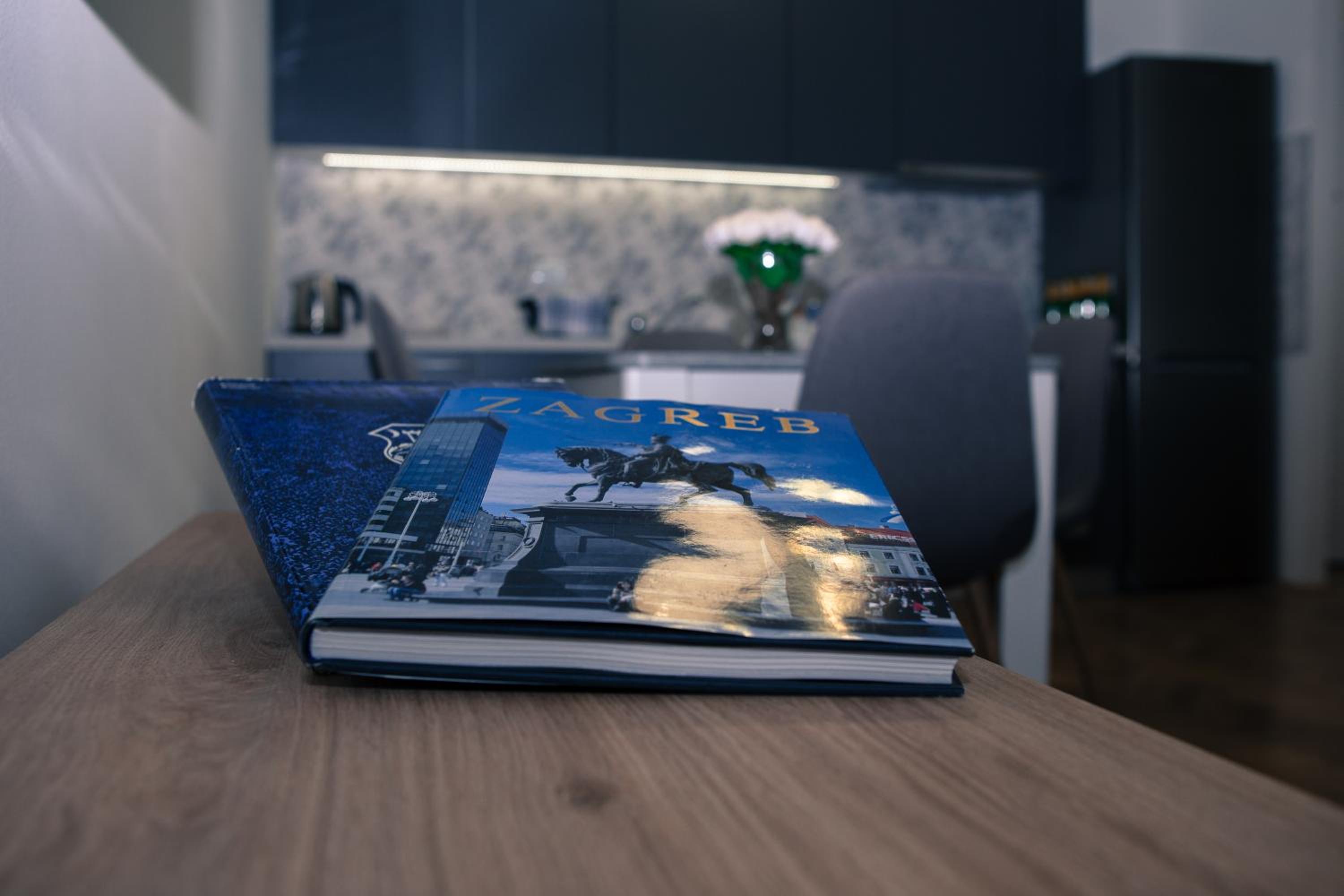 One-Bedroom Apartment - Photo 6