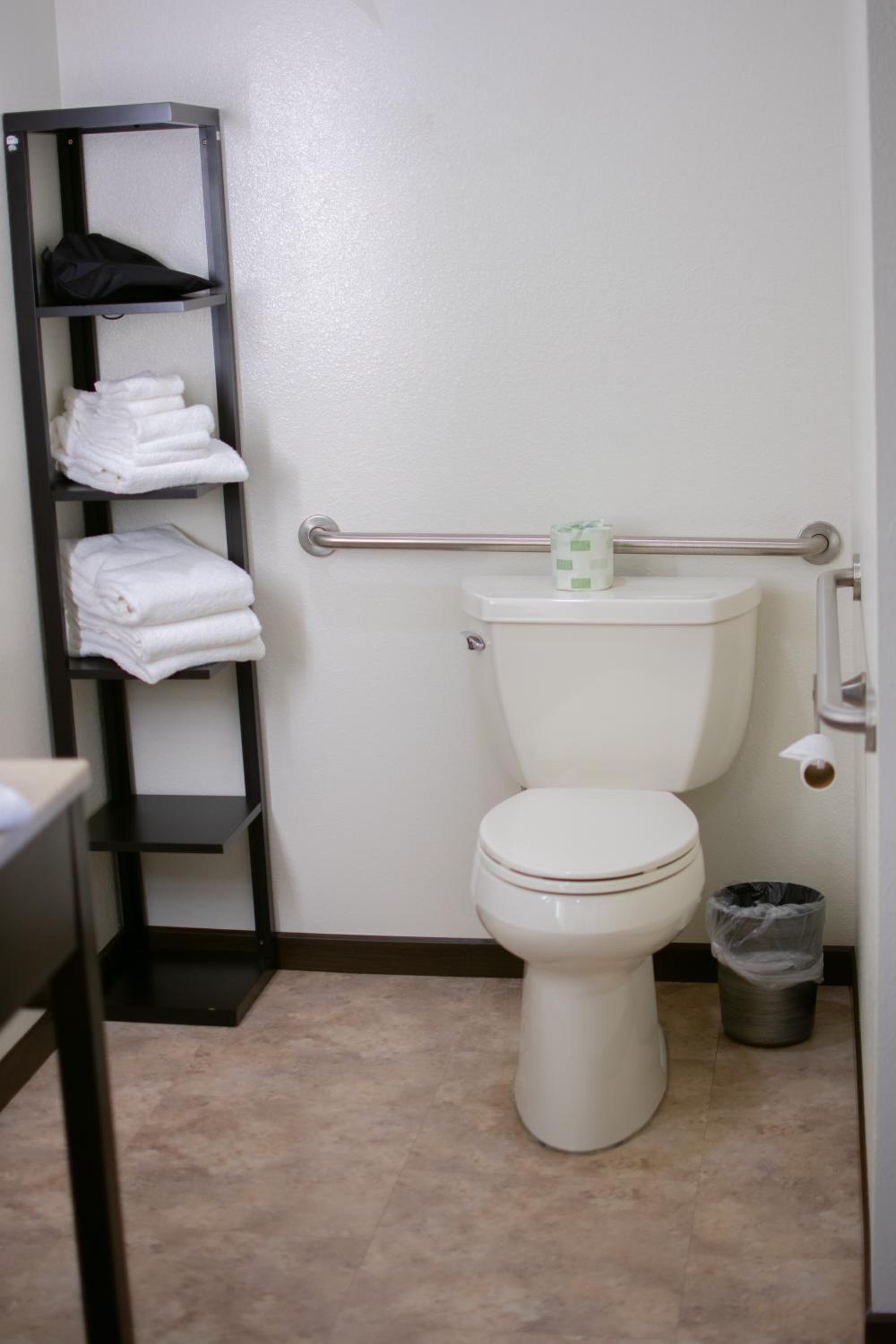 Boarders Inn & Suites by Cobblestone Hotels - Syracuse, Fotografia 5