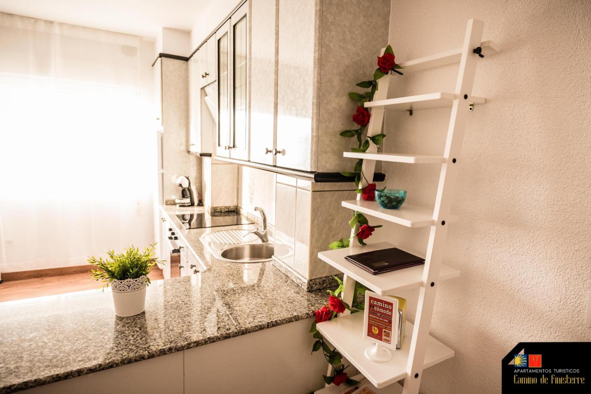 Two-Bedroom Apartment - Photo 6