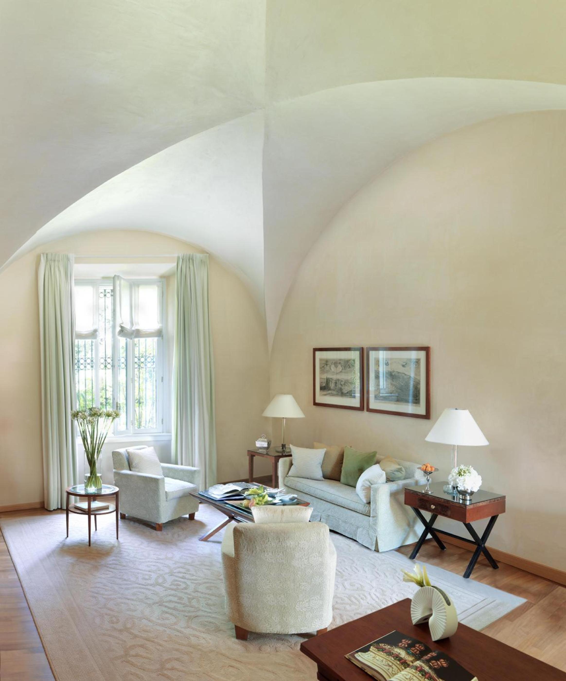 Cloister Suite King photo 3