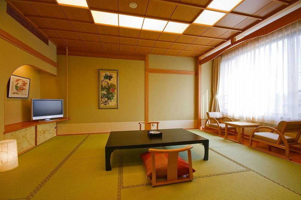 Japanese-Style Room with Mt.Fuji View - Low Floor thumbnail 6