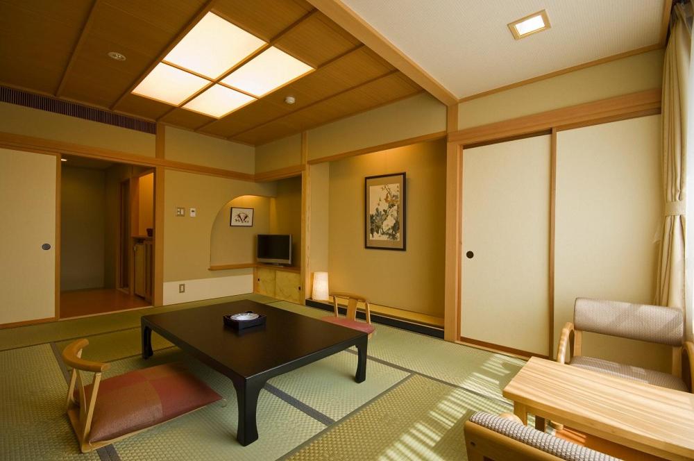 Japanese-Style Room with No View - Low Floor