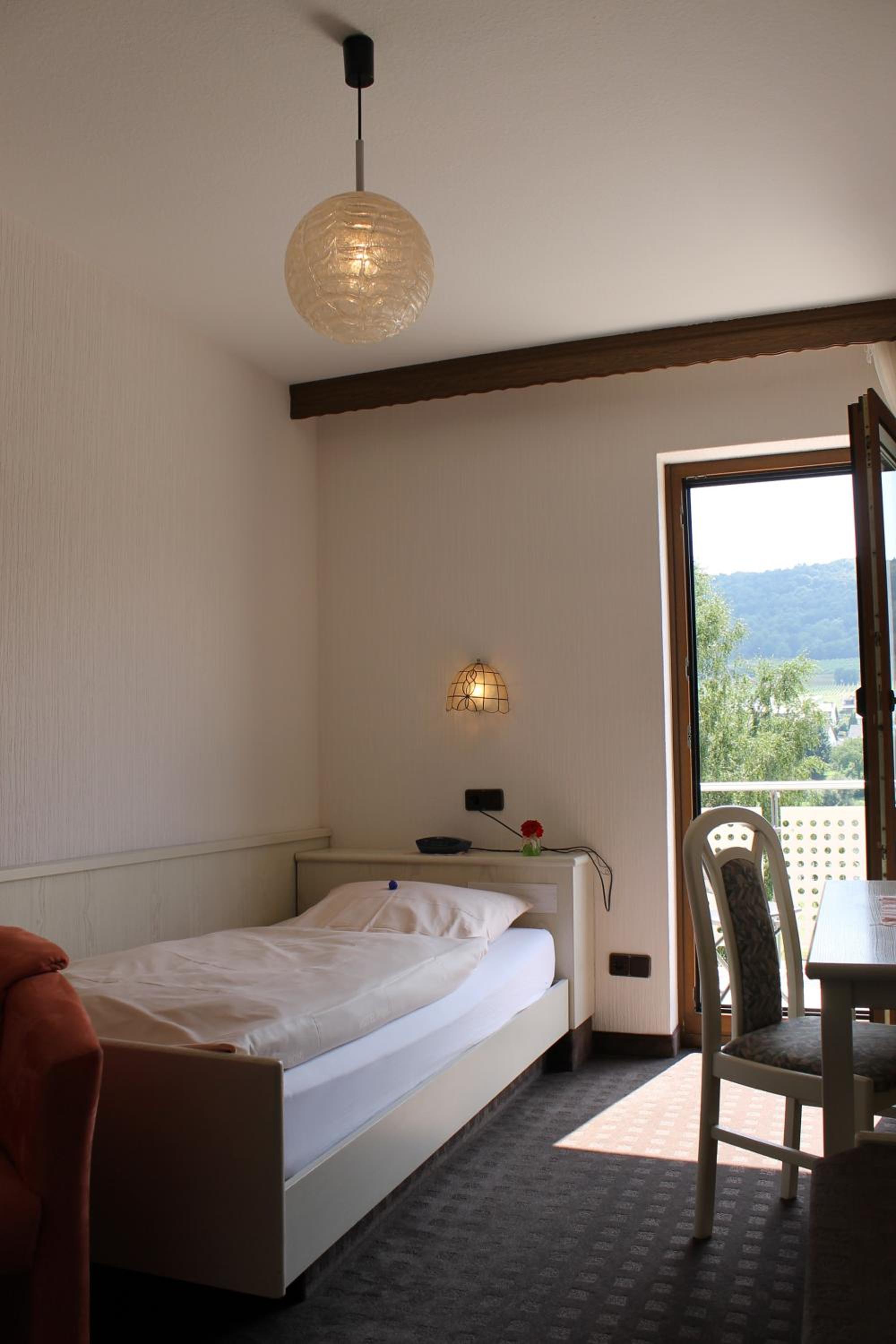 Single Room with Balcony photo 3