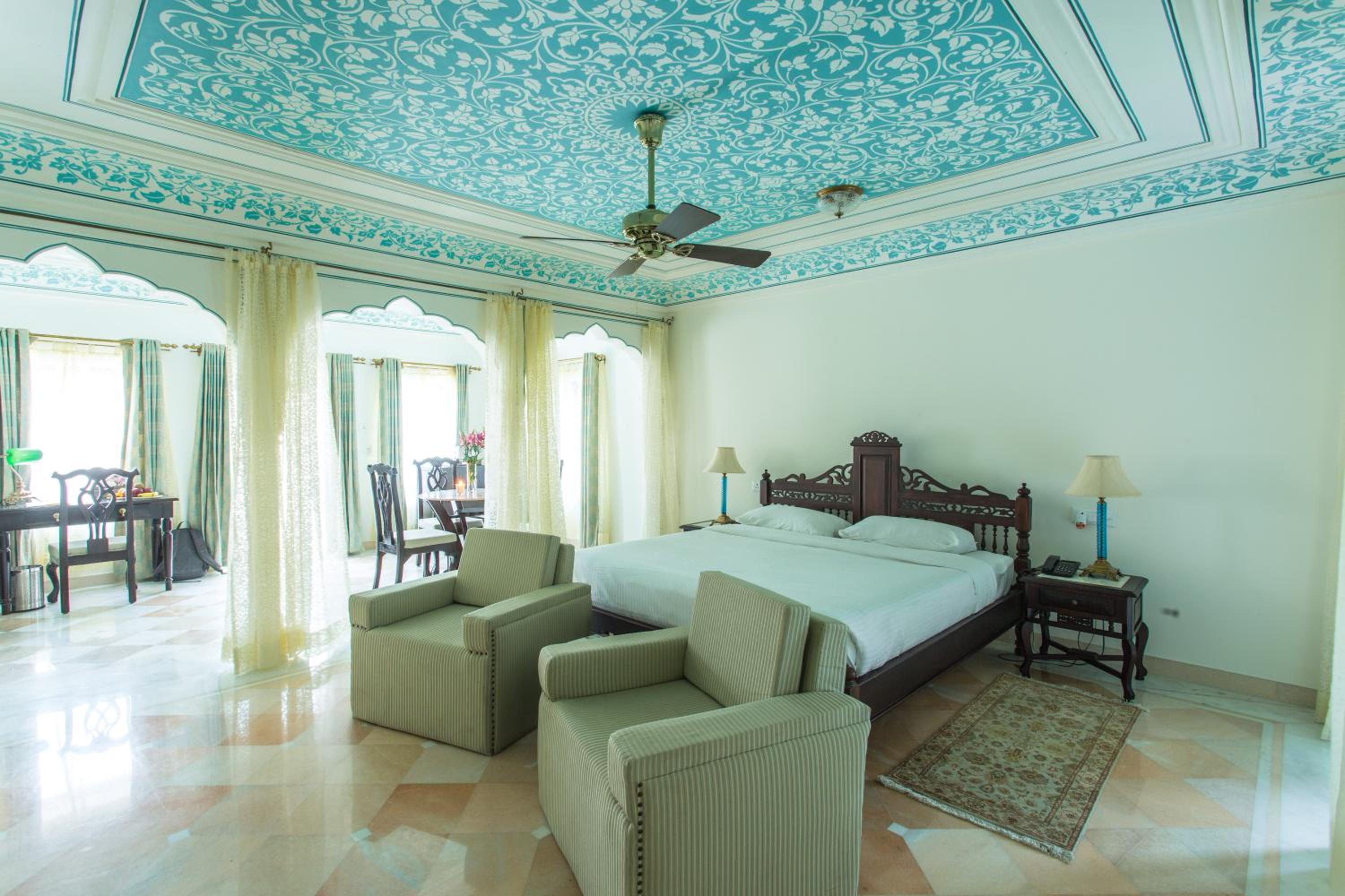 Heritage Signature Suite: 15% off on F&B, 20% off on SPA and Laundry, Enjoy Happy Hours with 1+1 offer, Complimentary In-Room Refreshments, Fruit Basket,10 mins complimentary neck and shoulder message (Subject to availability) - Offer till 31st Aug'26