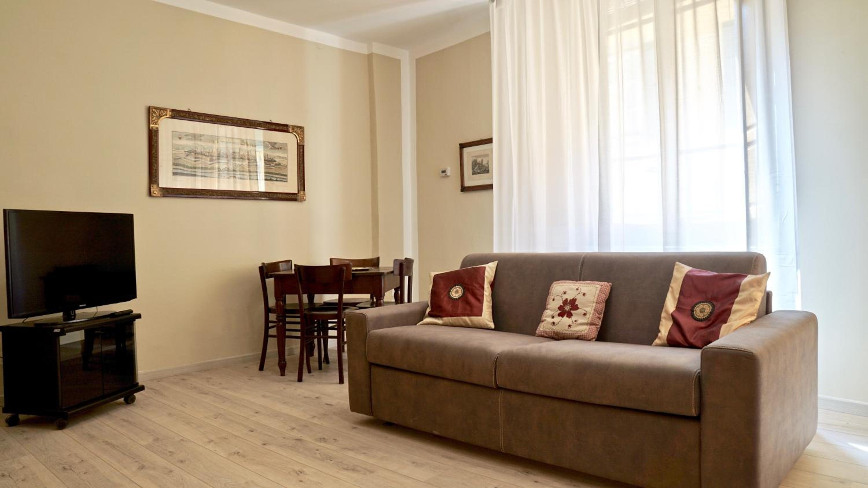 Two-Bedroom Apartment - Photo 7