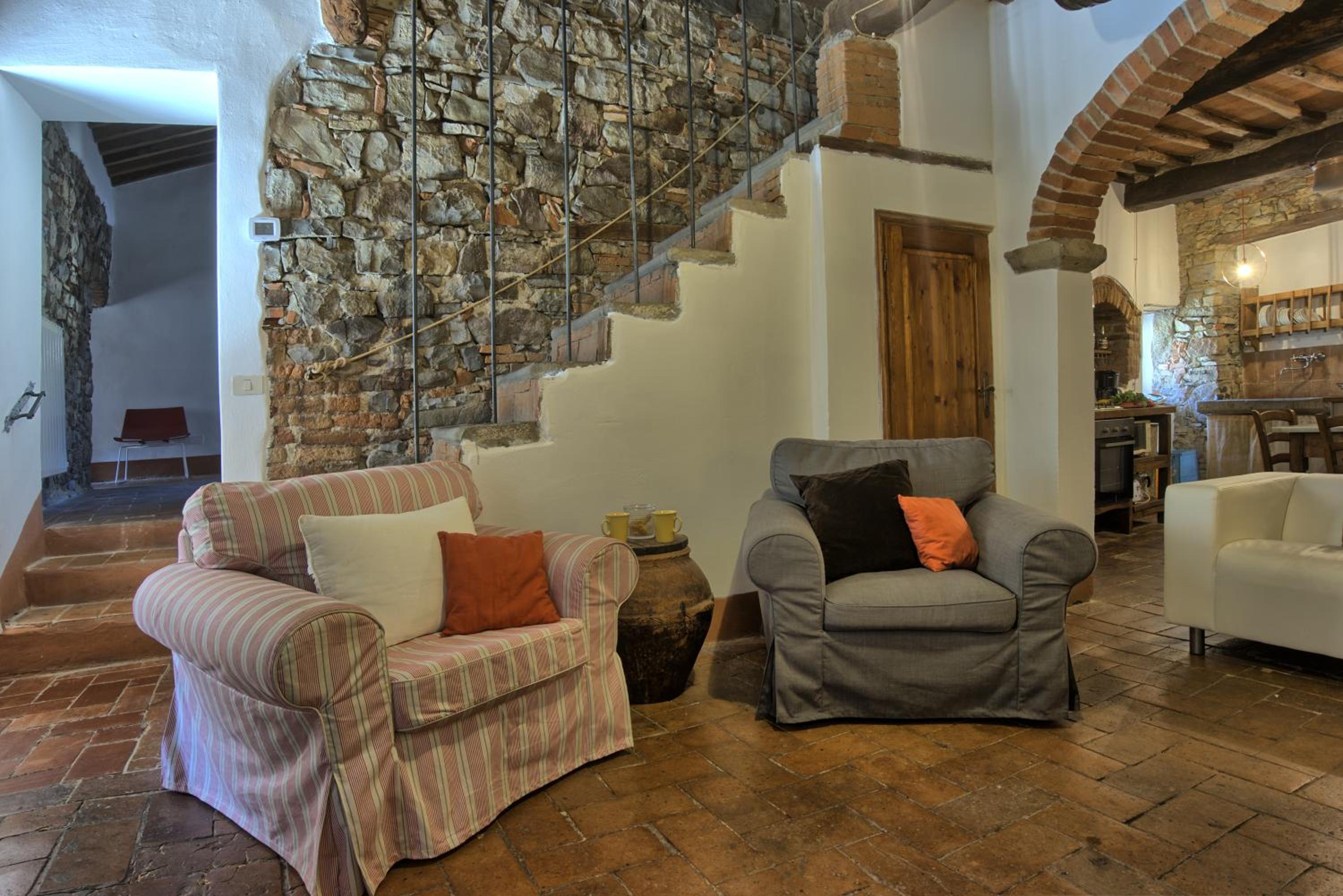 Three-Bedroom House photo 2