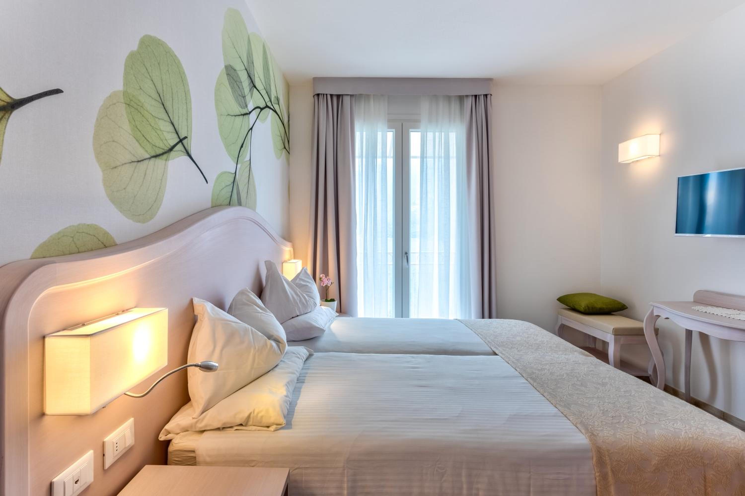 Superior Triple Room photo 1