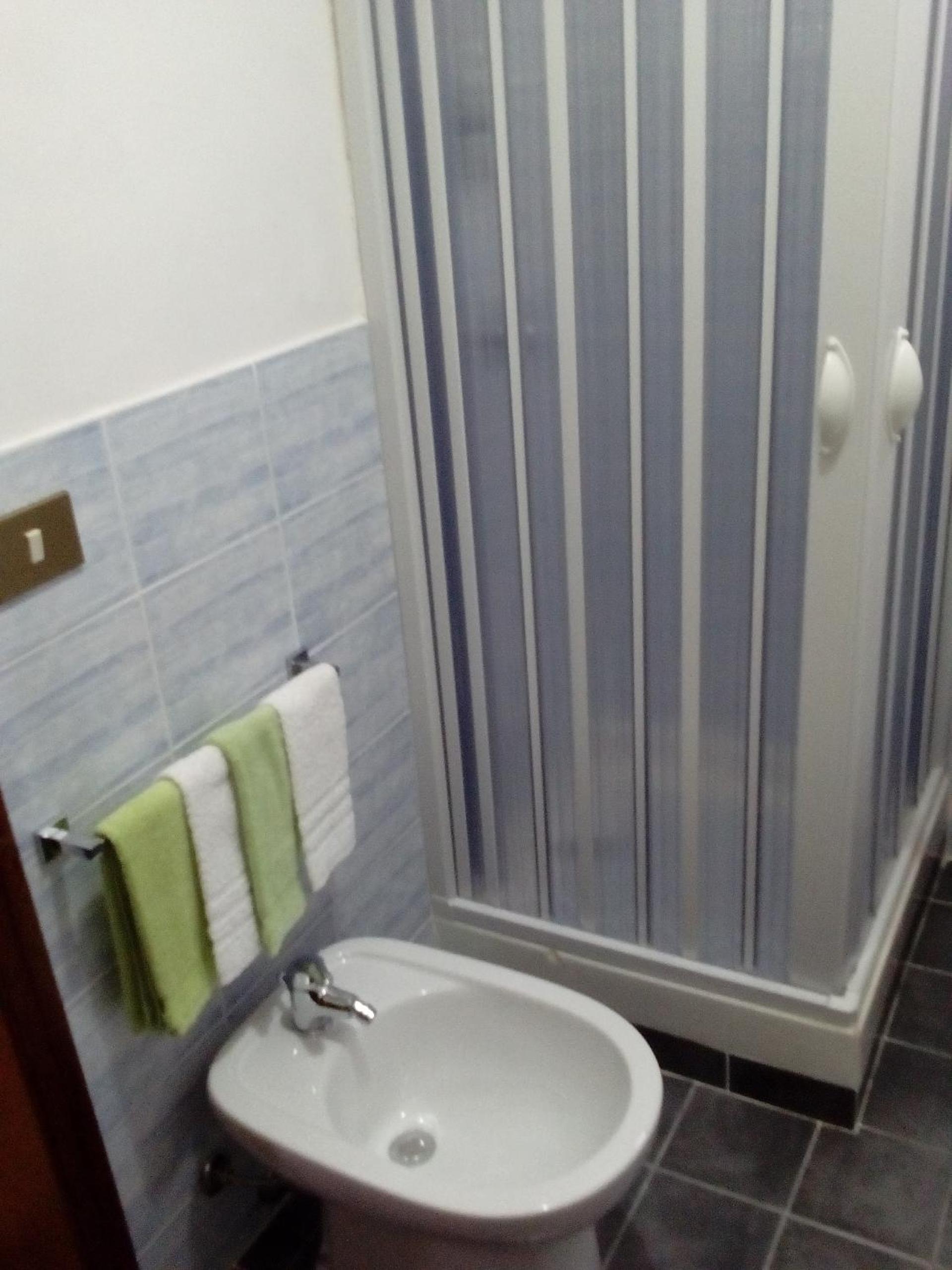 Comfort Quadruple Room - Photo 9