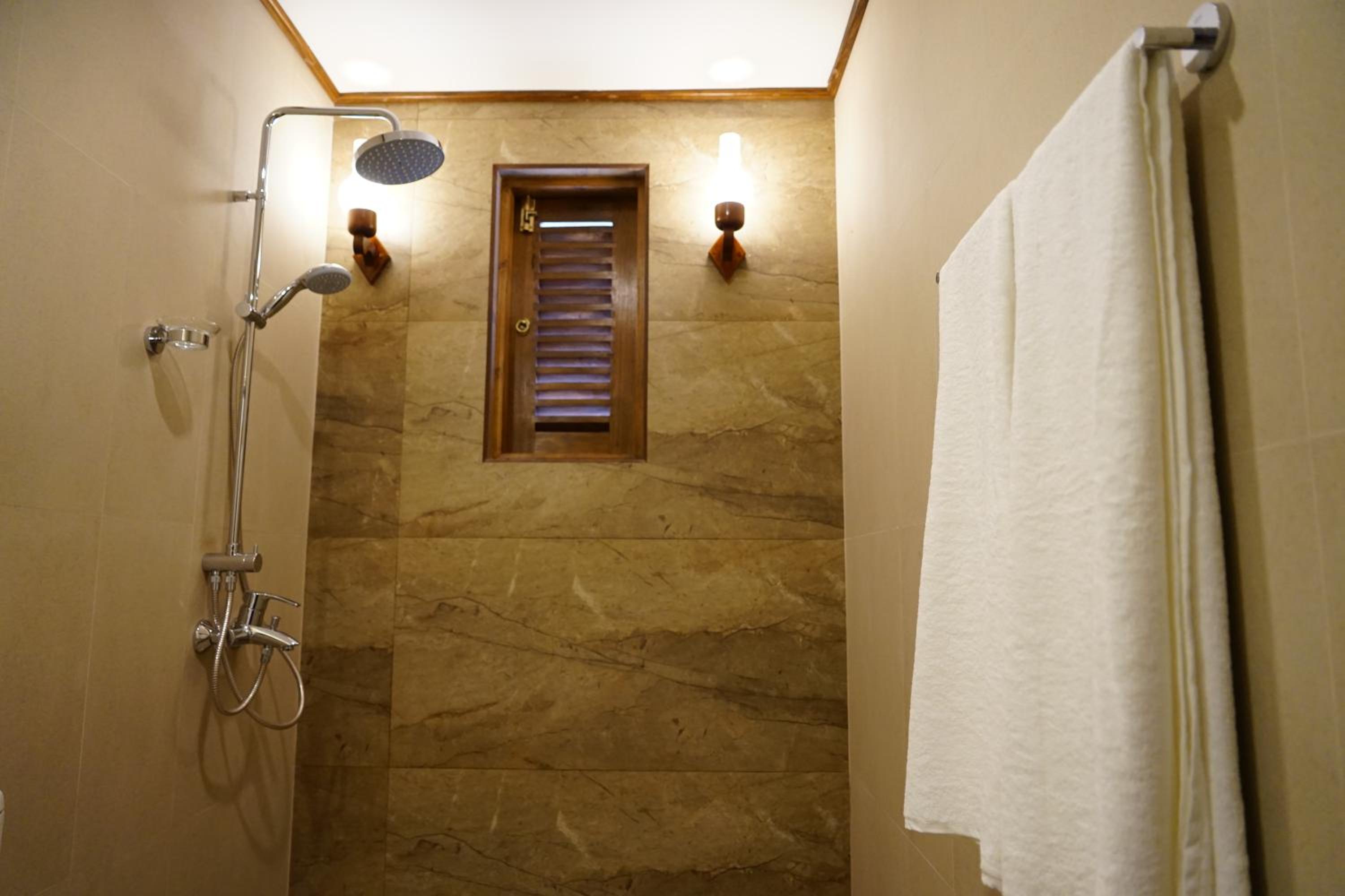 Triple Room with Balcony photo 3