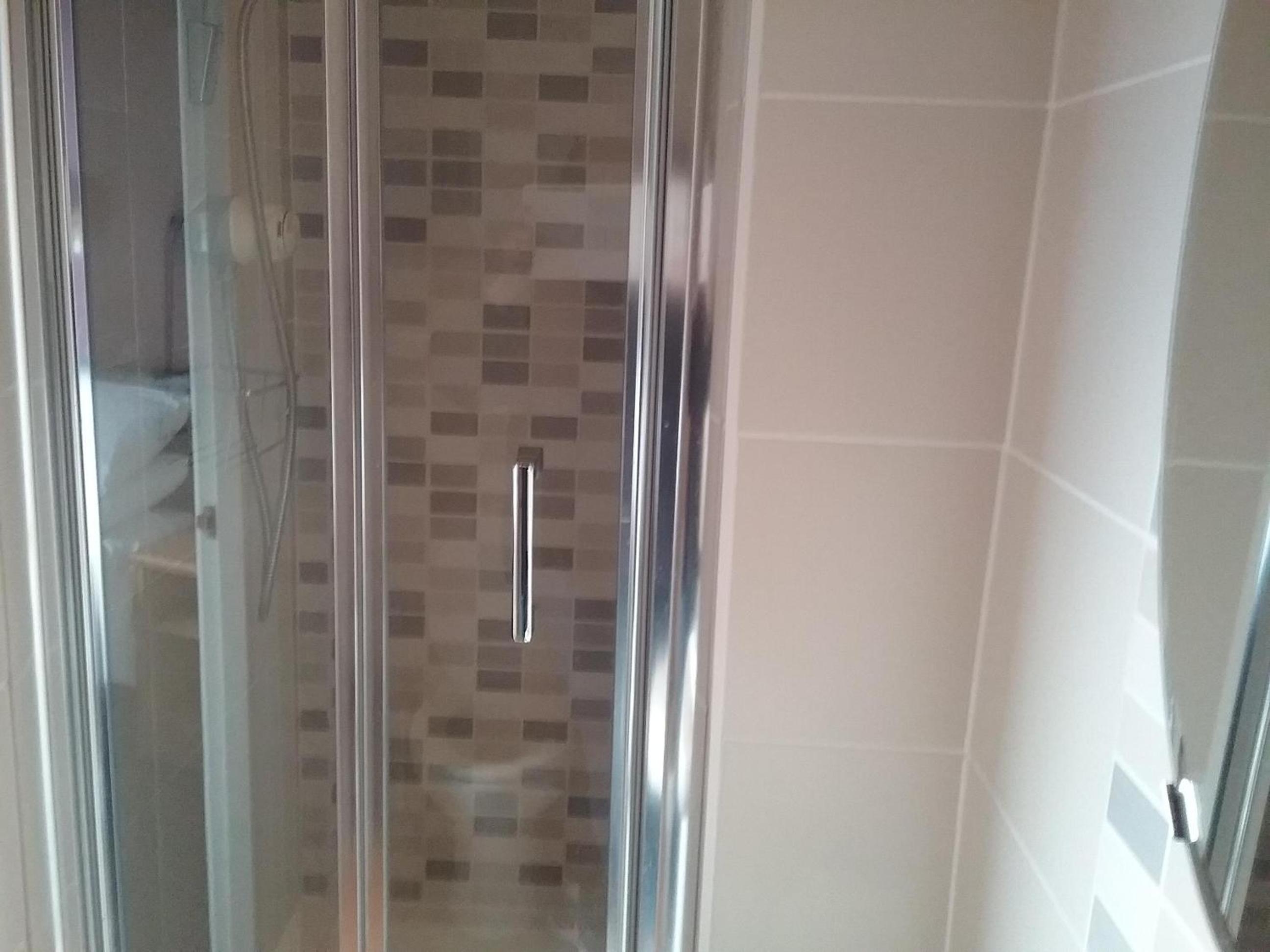 Triple Room with Shower - Photo 2
