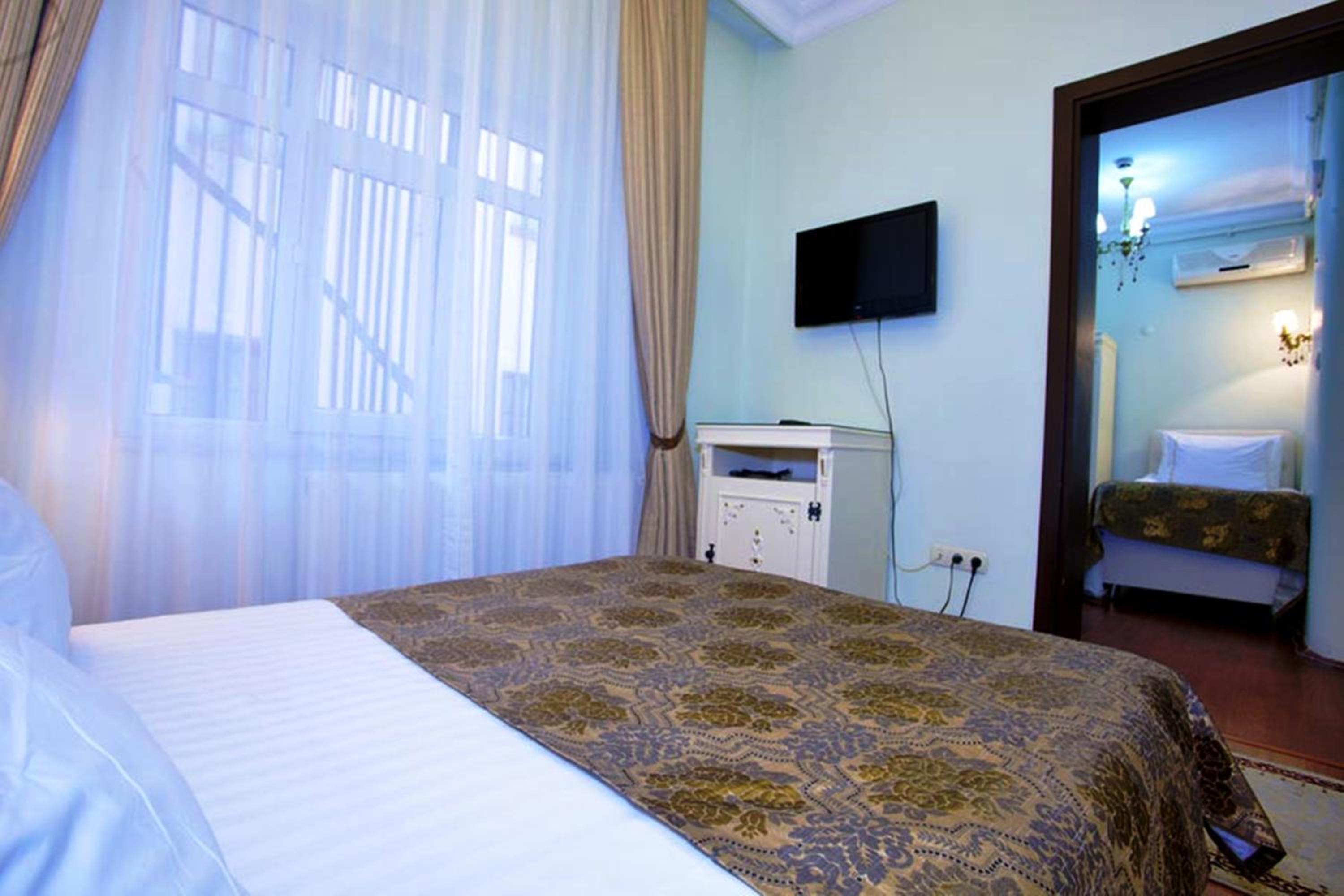 Triple Room photo 2
