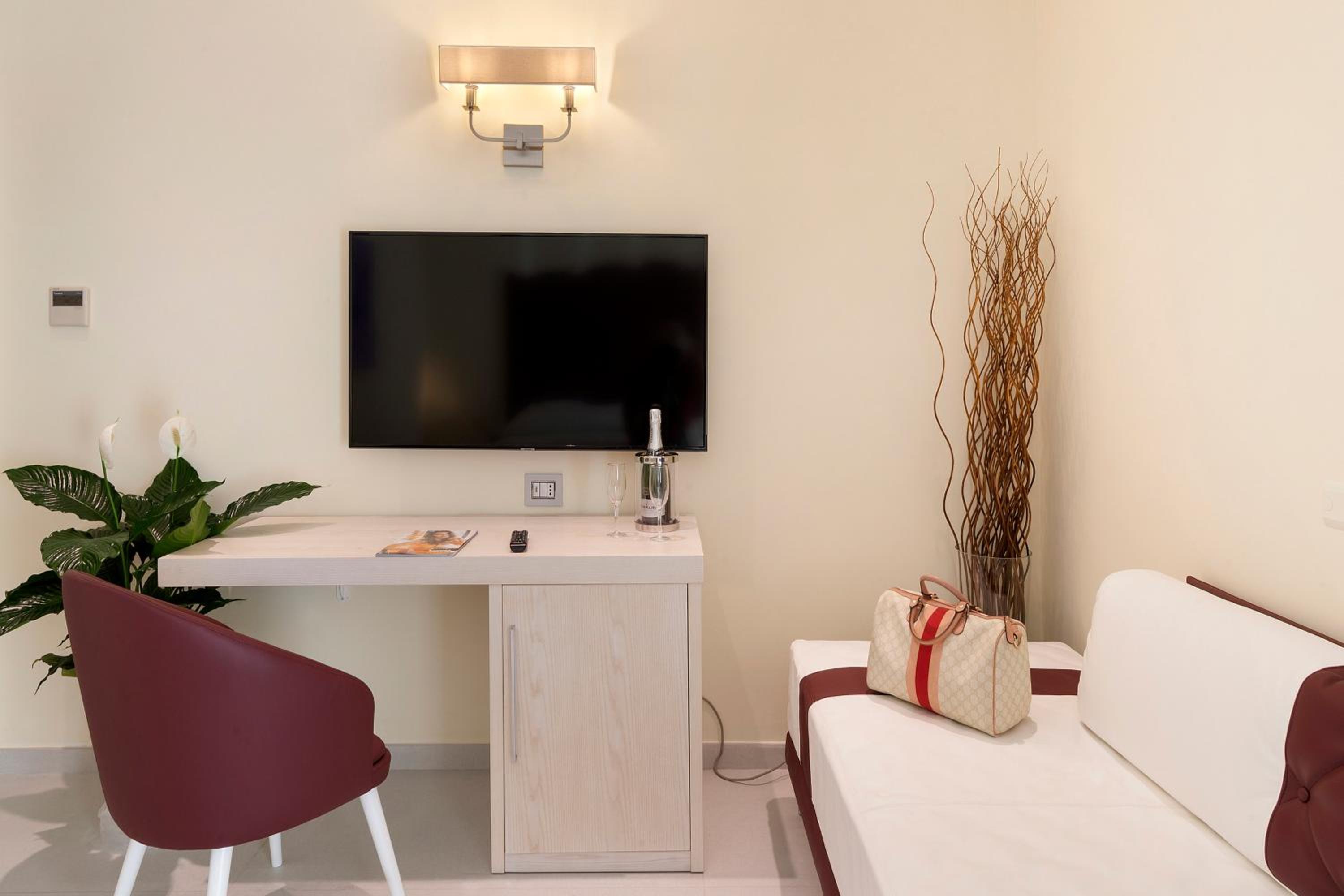 Deluxe Double Room photo 1
