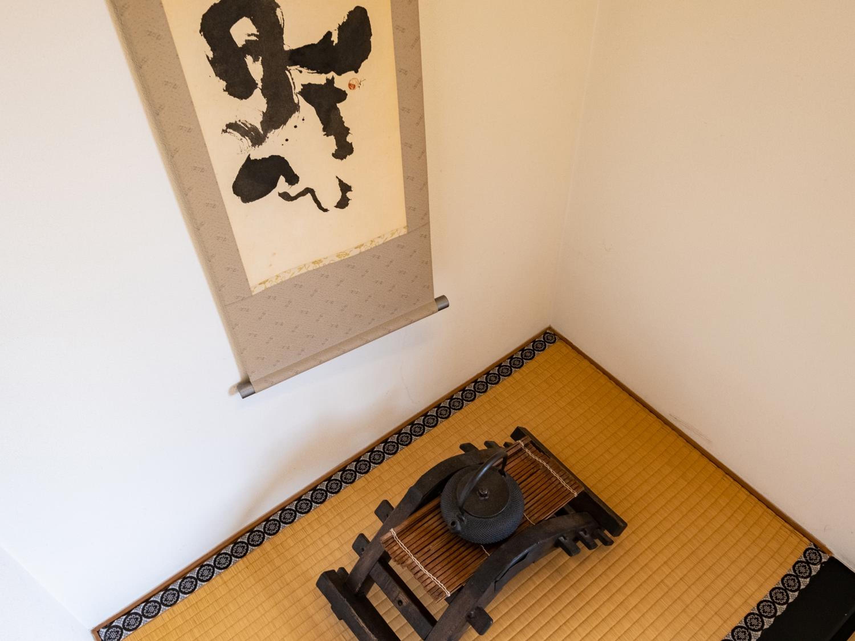 Japanese and Western style room 46㎡ Queen Double with Annex private open-air bath - Photo 18