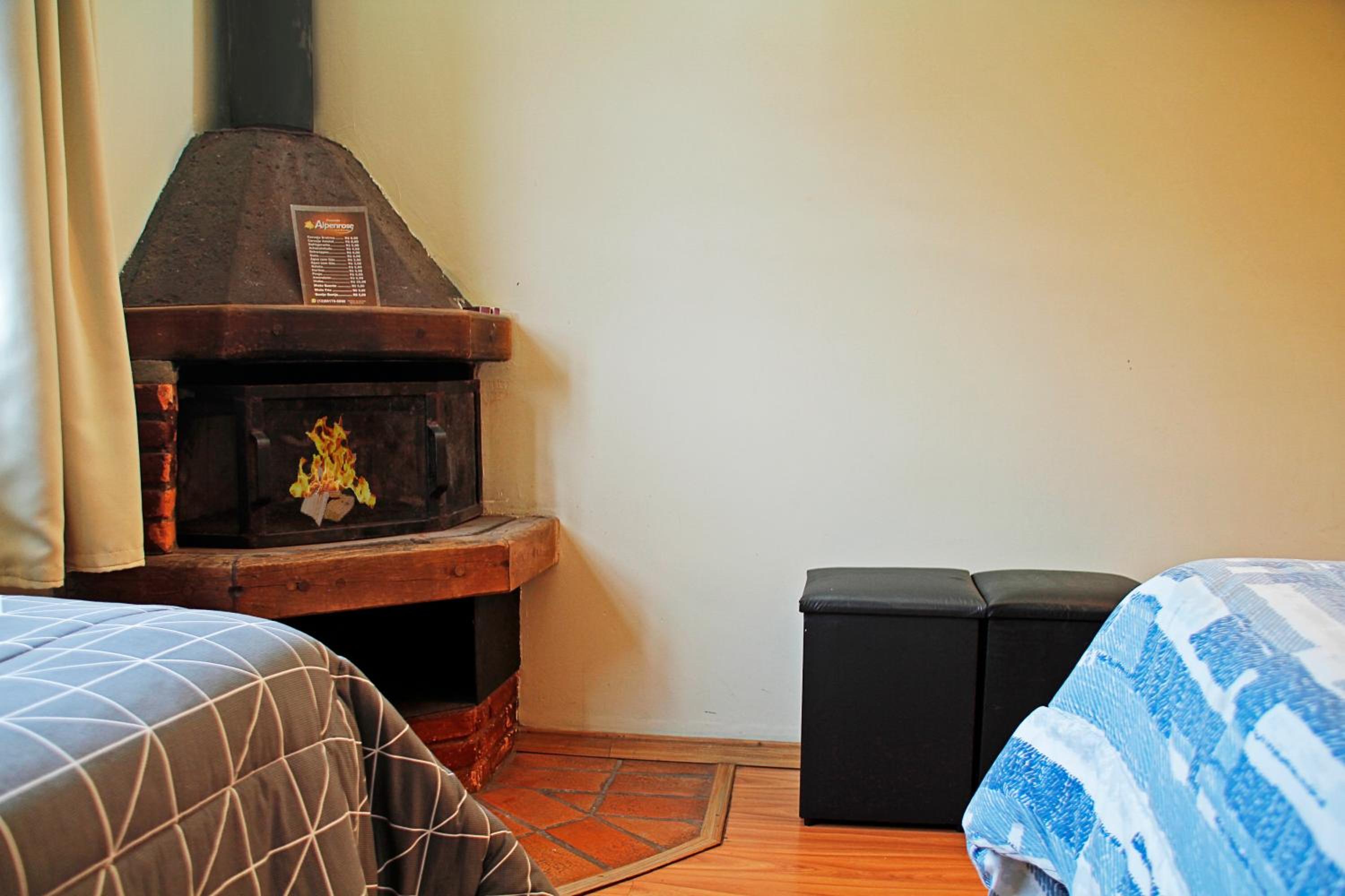 Suite with Fireplace photo 1