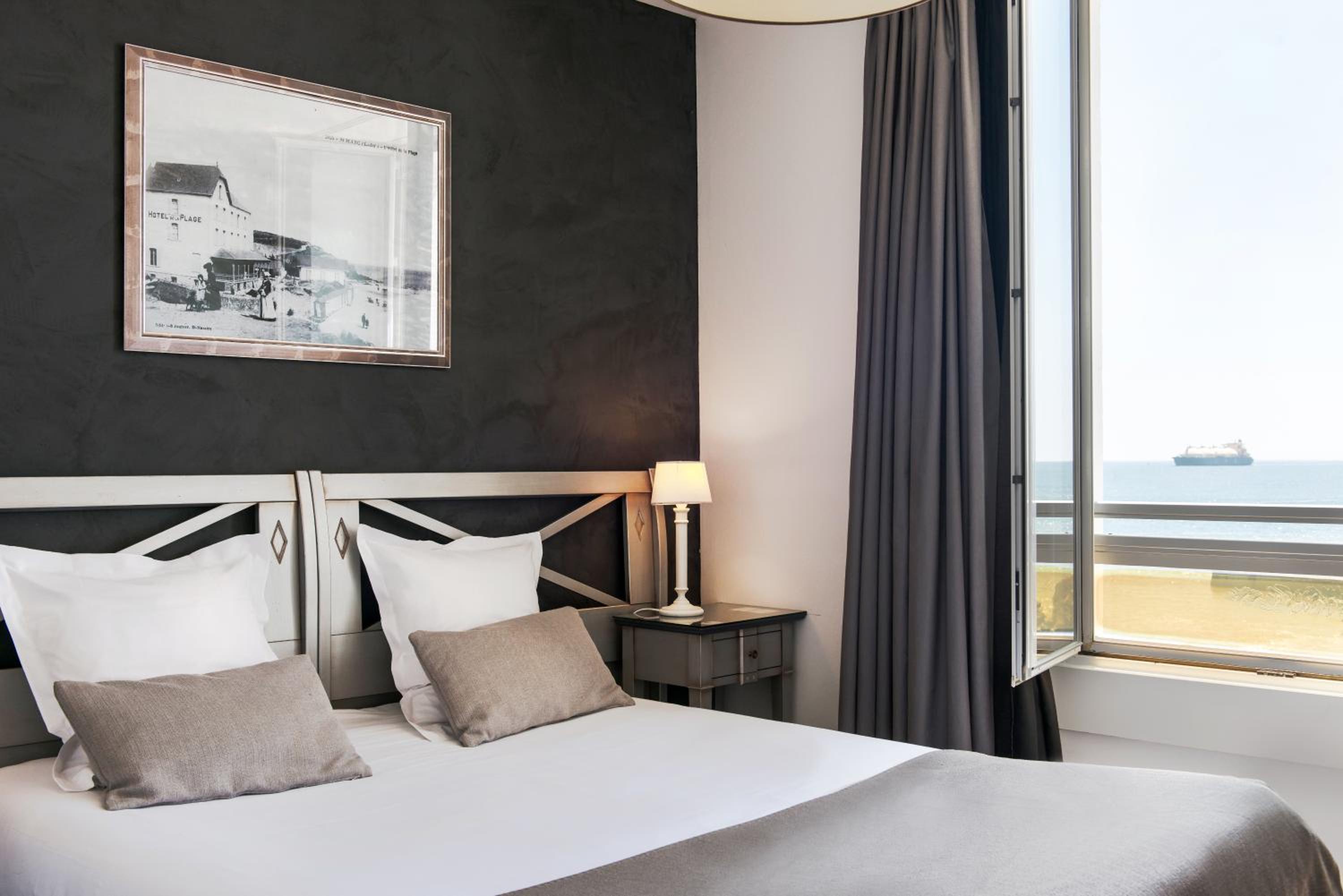 Classic Room with Sea View - Photo 5
