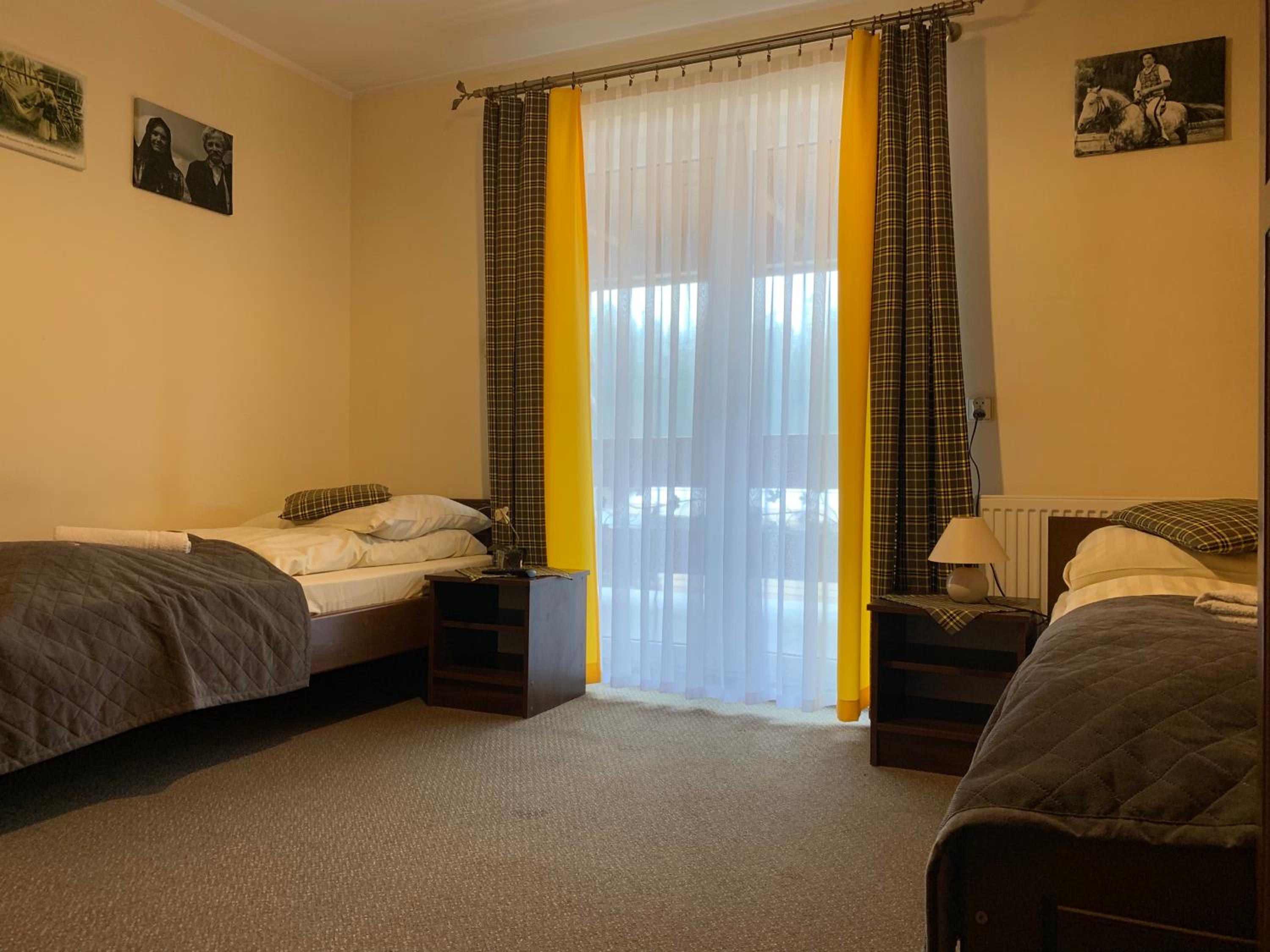 Twin Room photo 1