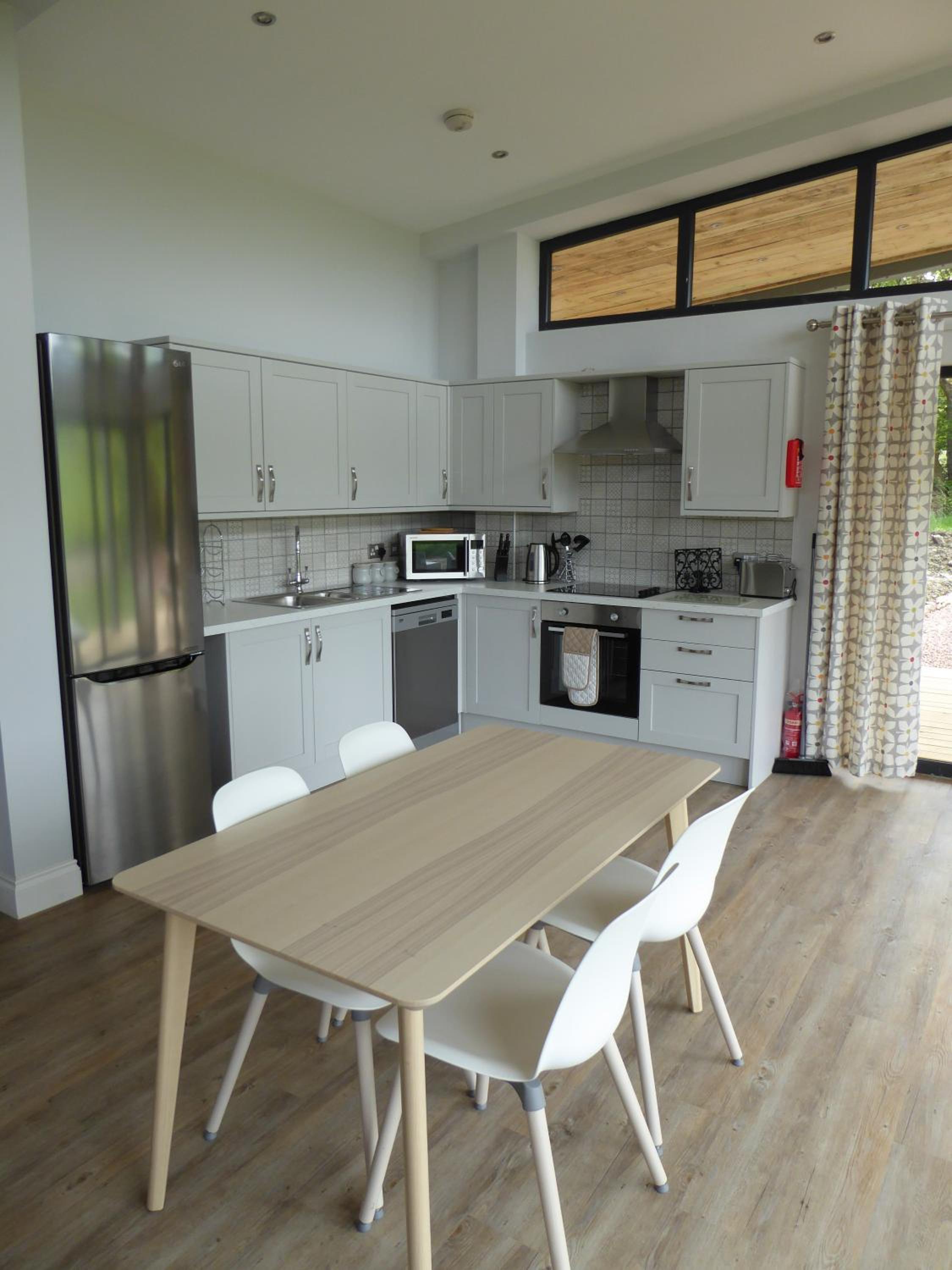 Two-Bedroom House with Hot Tub photo 3