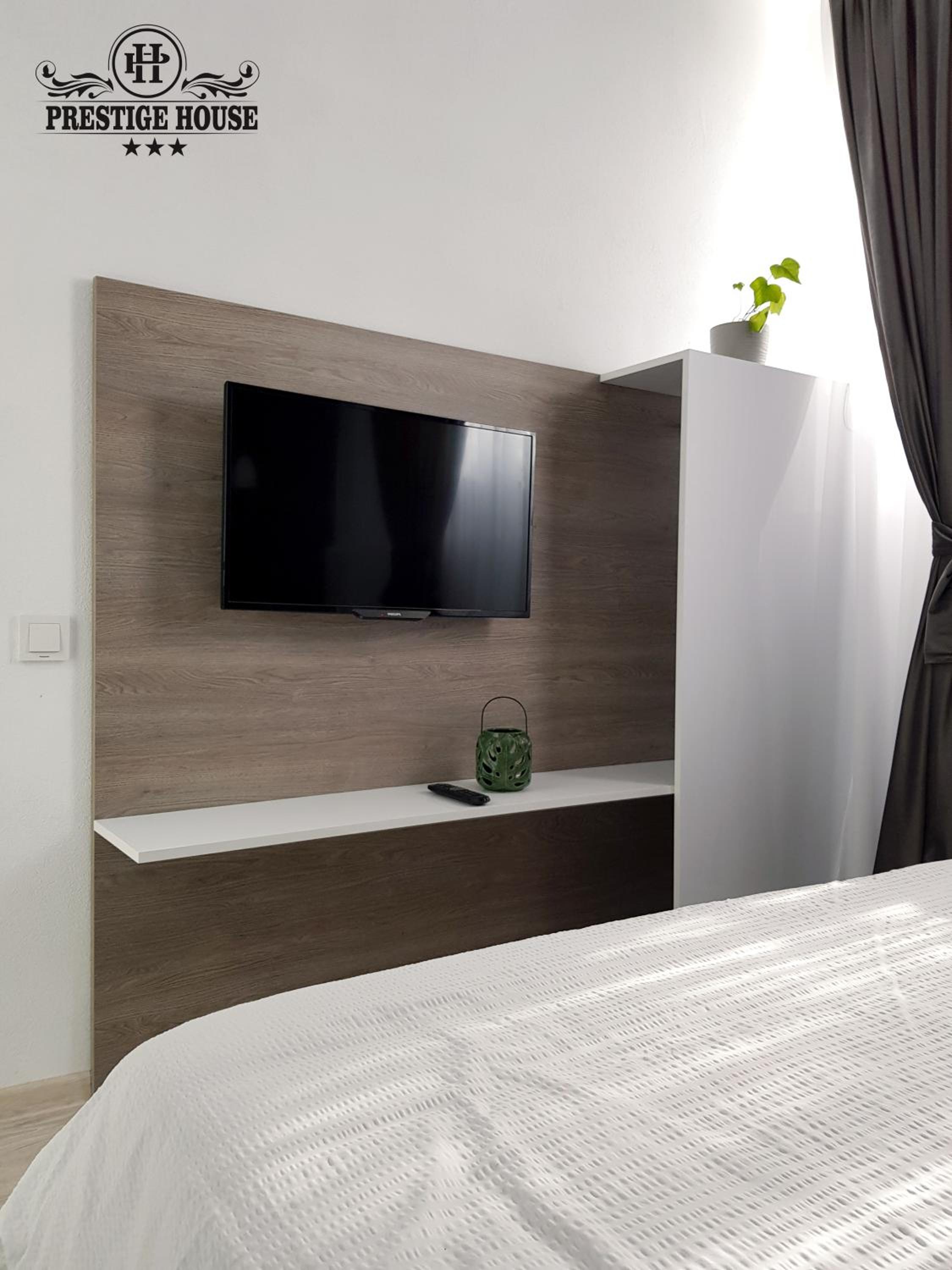 Double Room with Private Bathroom - Photo 3