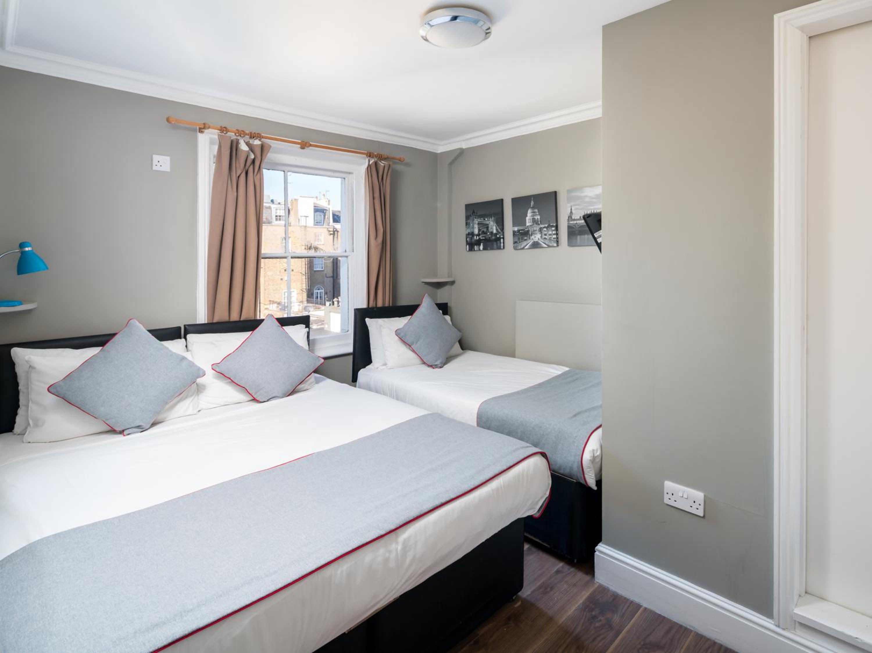 Classic Triple Room photo 3