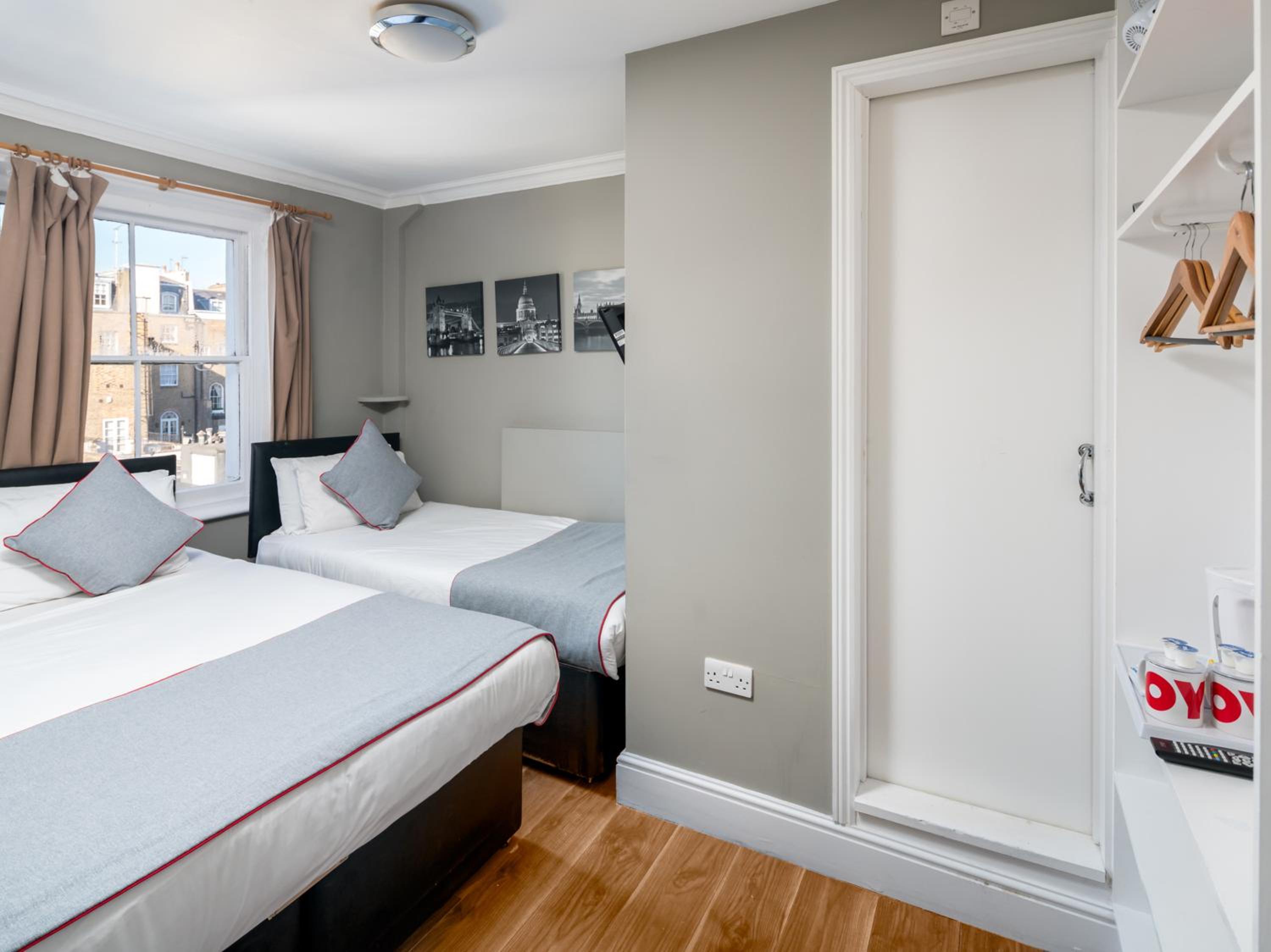 Classic Triple Room photo 2