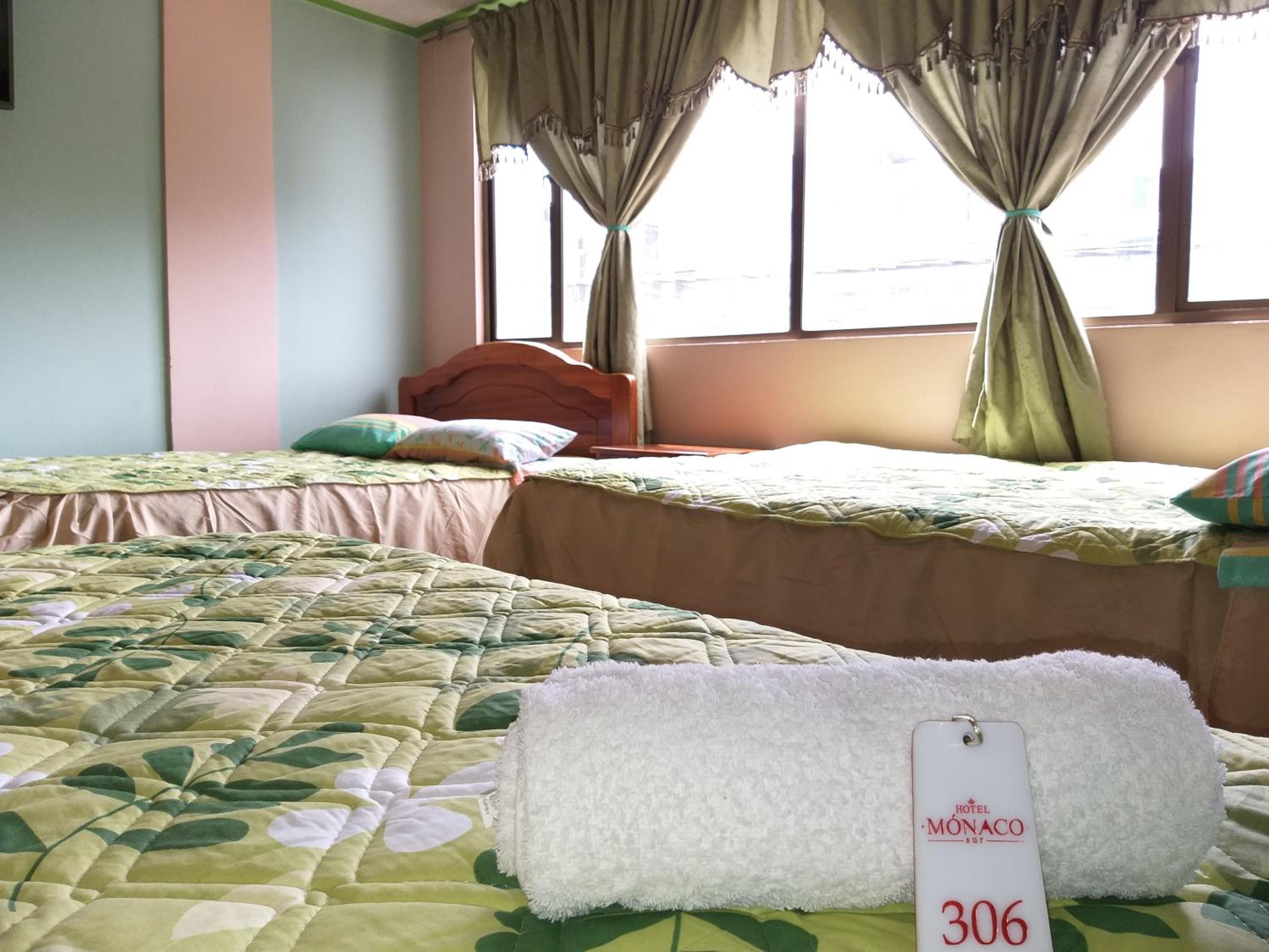 Triple Room with Private Bathroom photo 2