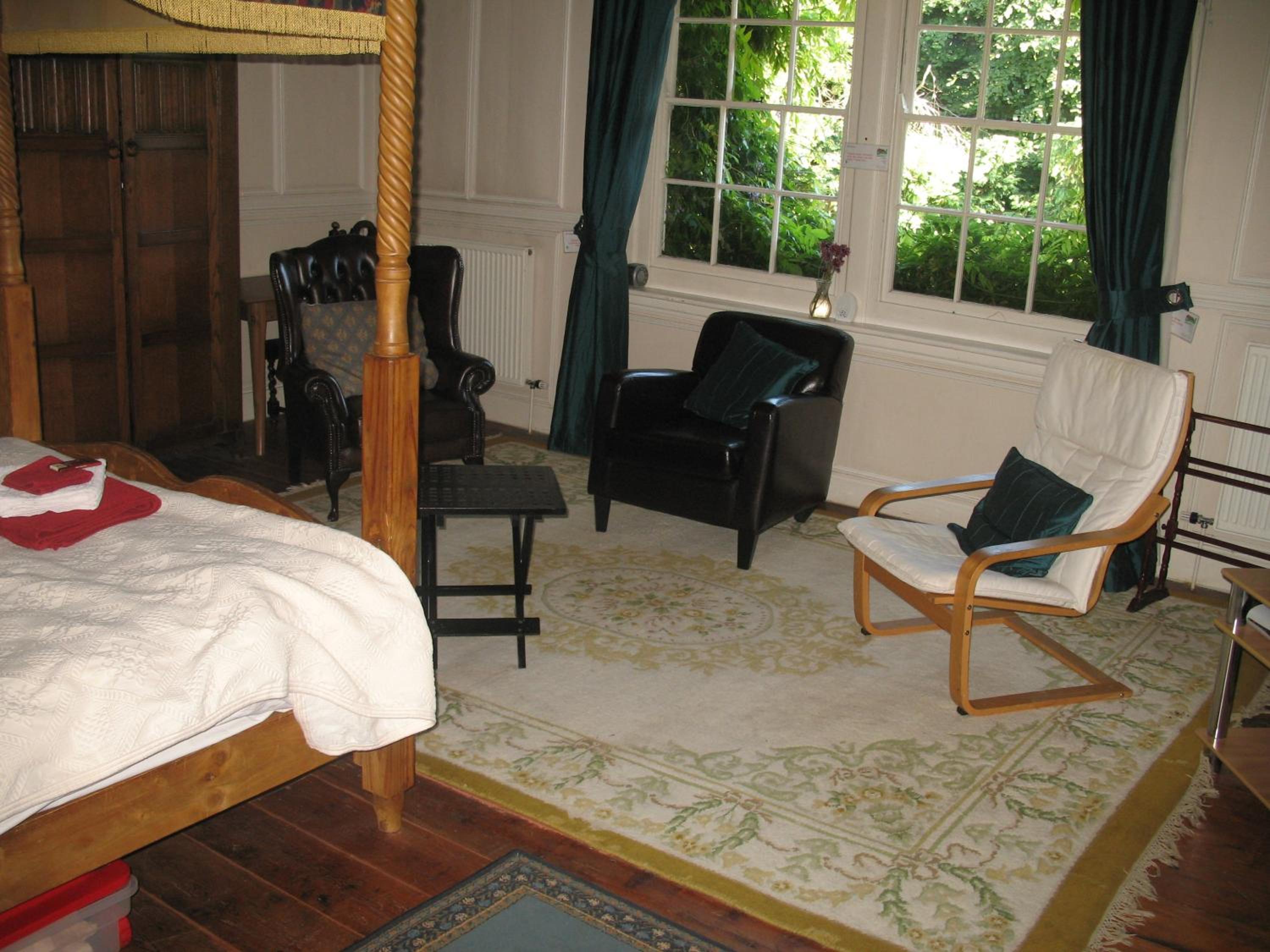 King Room With Four Poster Bed photo 1