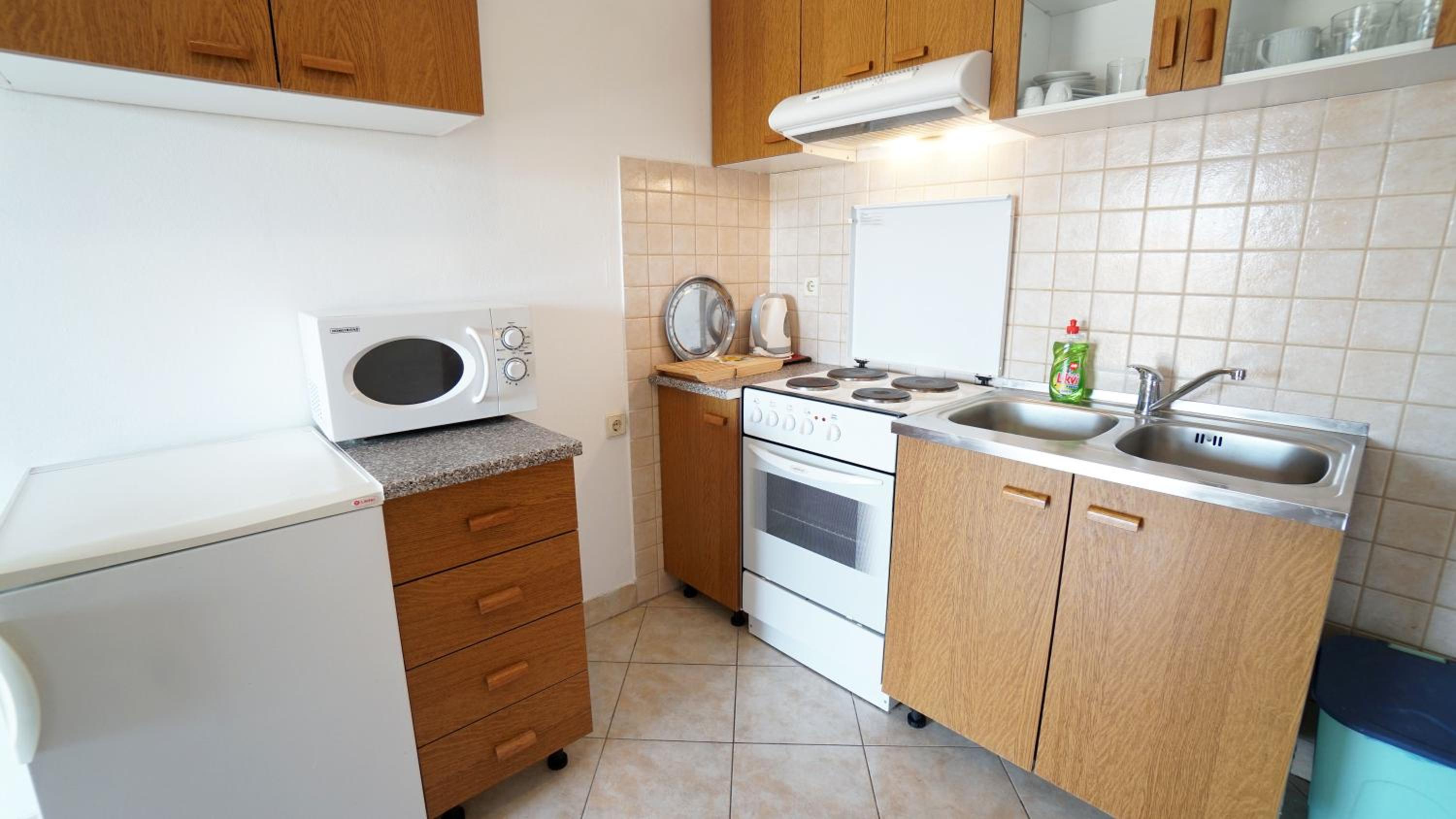 One-Bedroom Apartment with Balcony photo 2