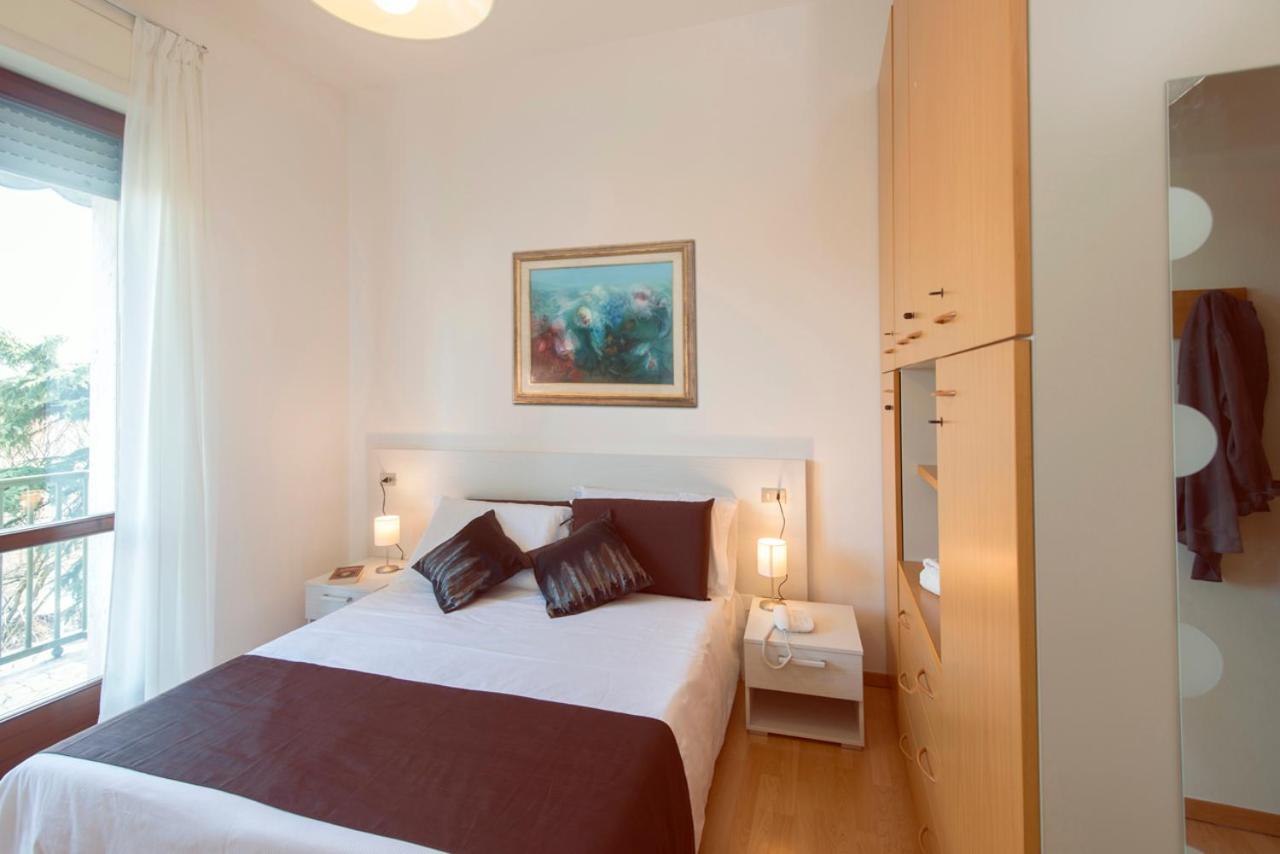 Double or Twin Room - Photo 1