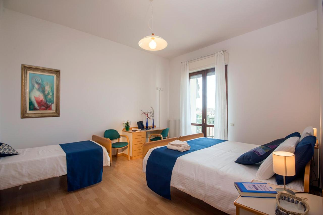 Triple Room - Photo 1