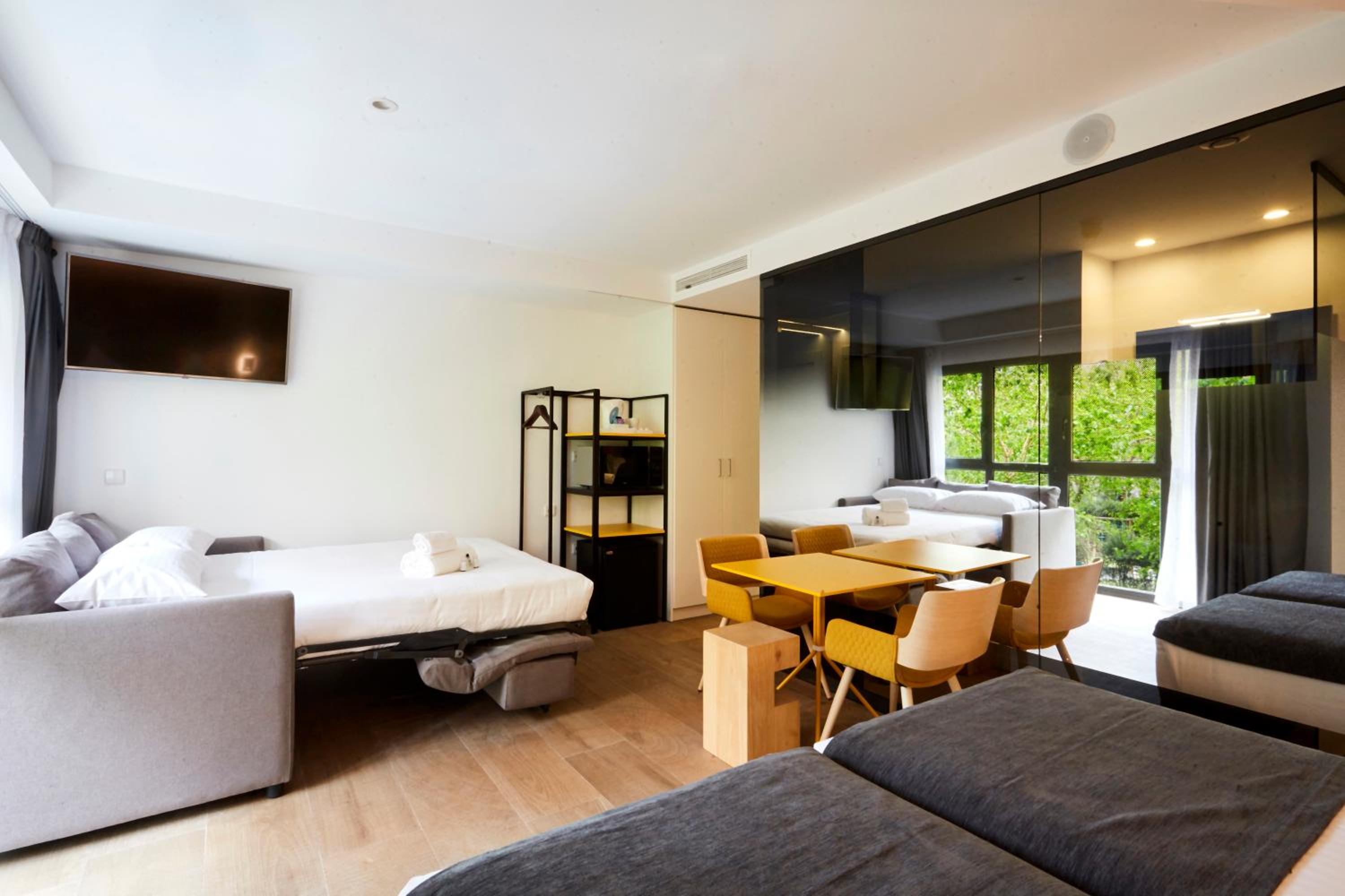 Superior Double or Twin Room (2 Adults + 1 Child)