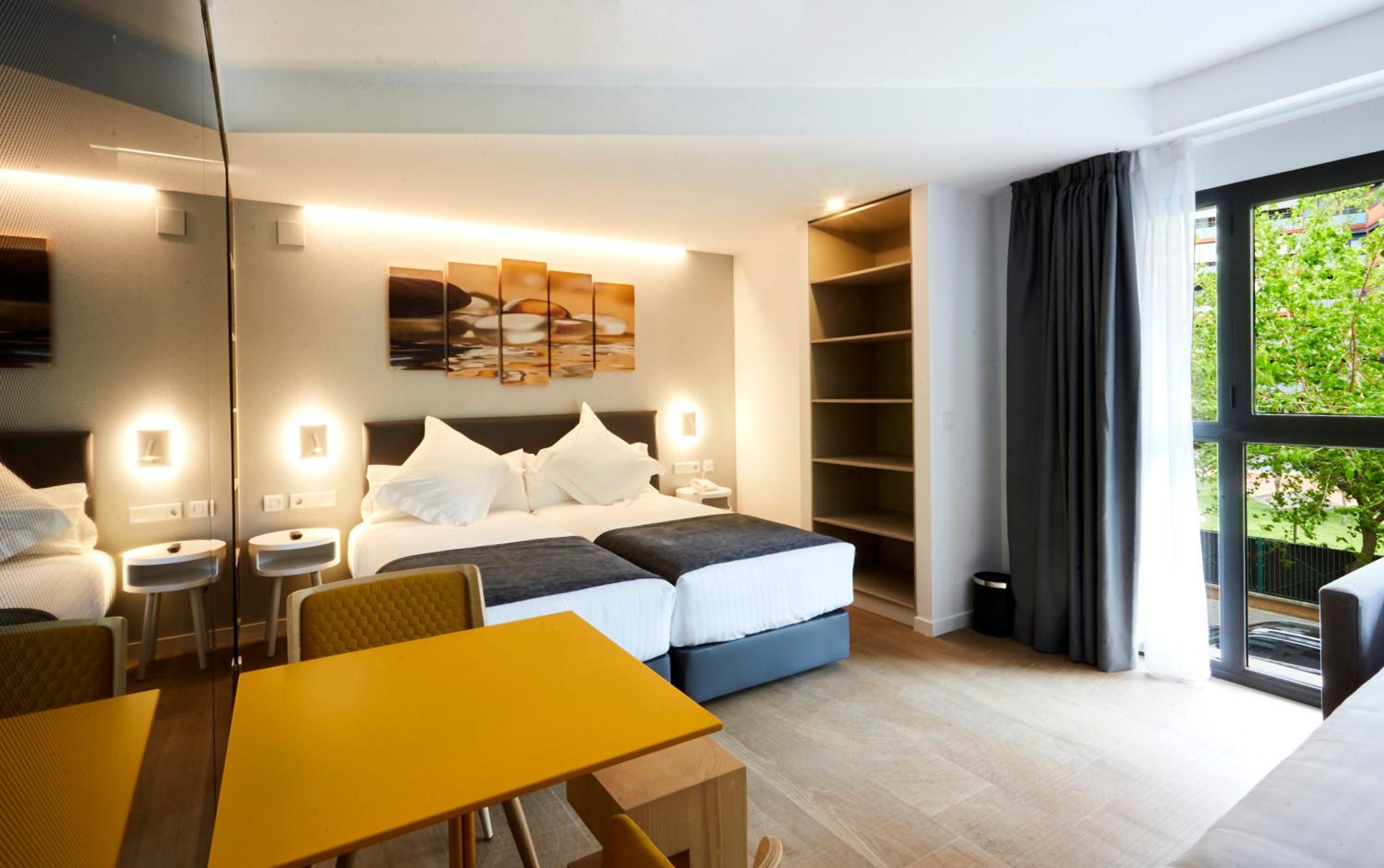 Superior Double or Twin Room (2 Adults + 1 Child)