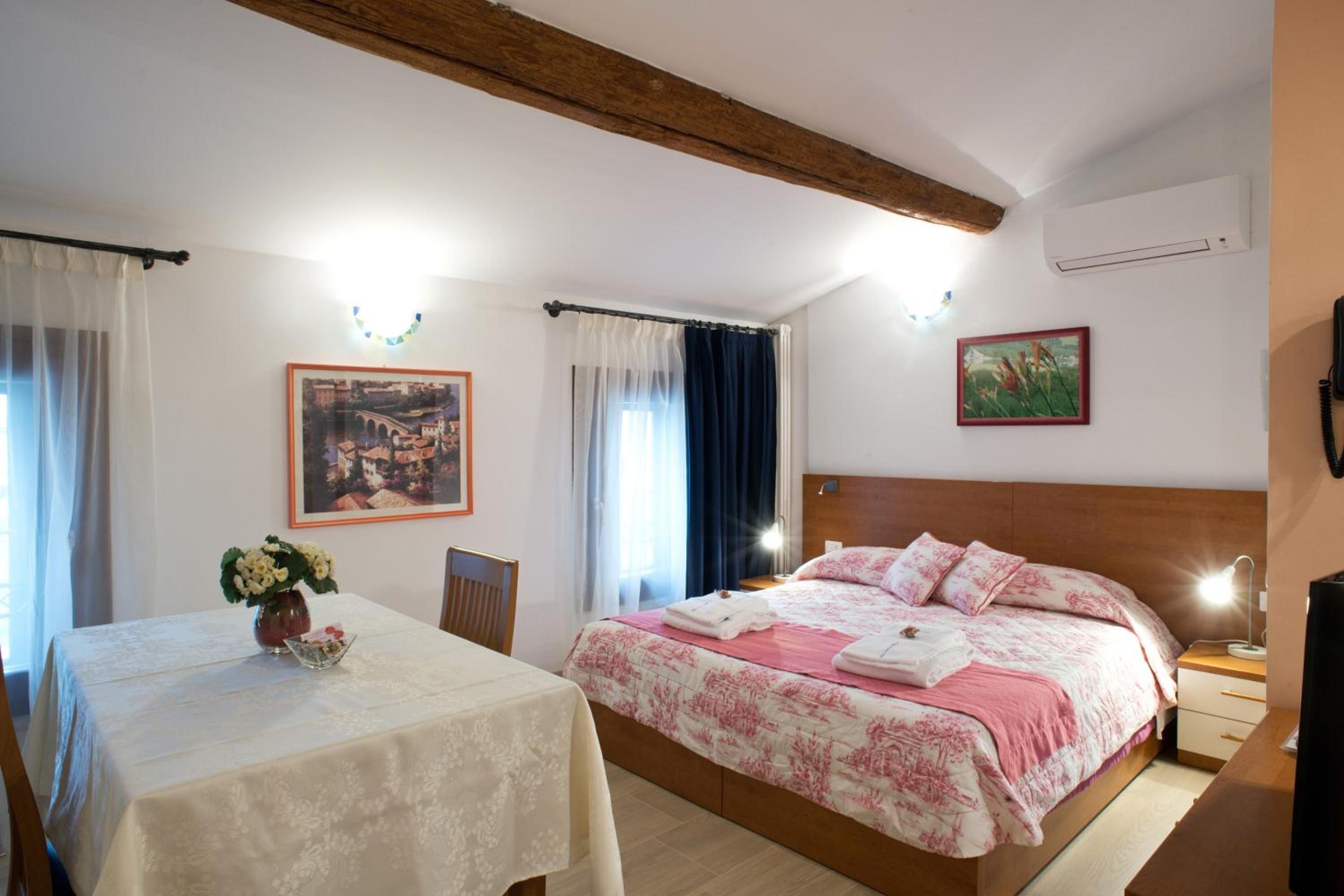 Classic Double or Twin Room