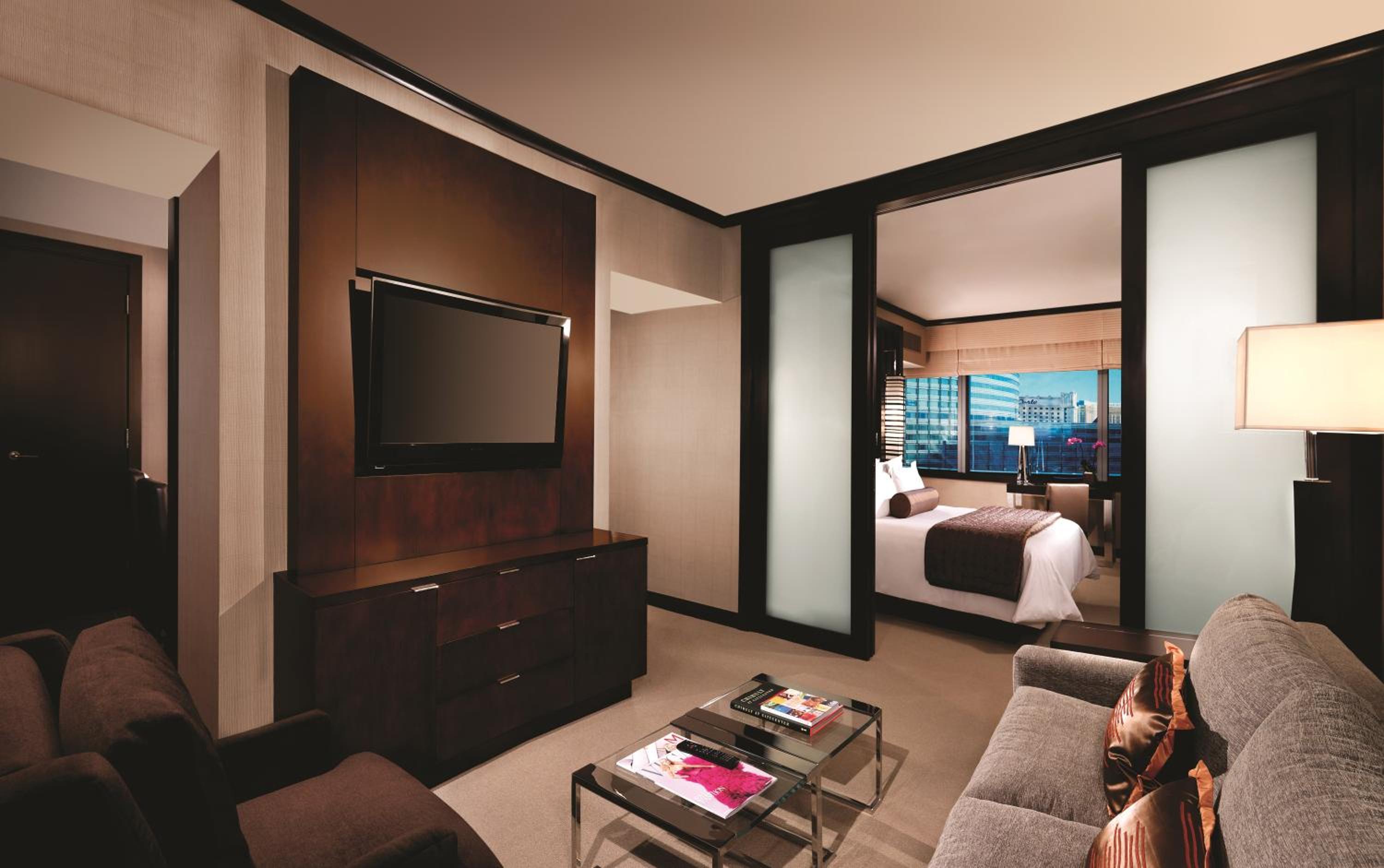 City Corner Suite - Photo 1