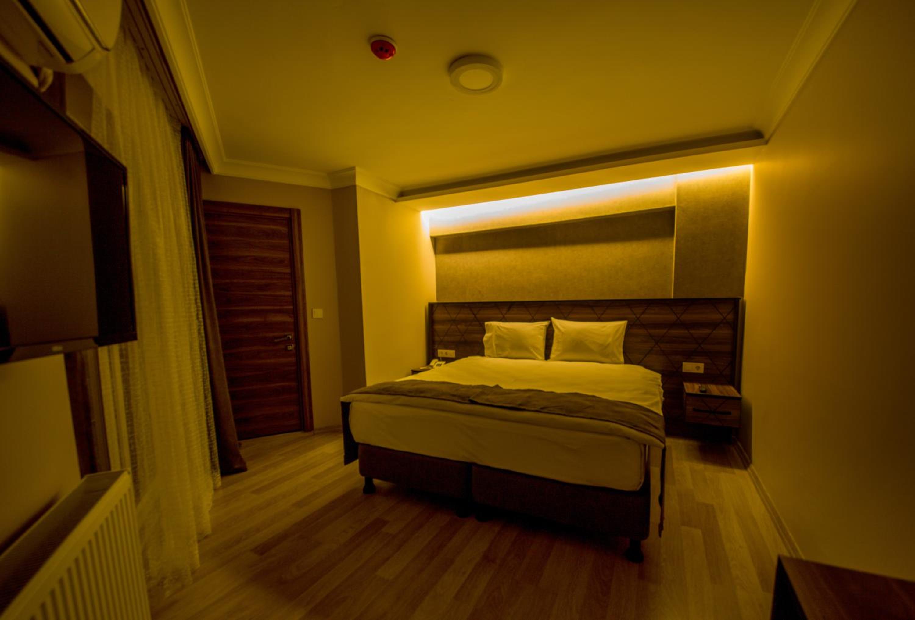 Double Room - Photo 1