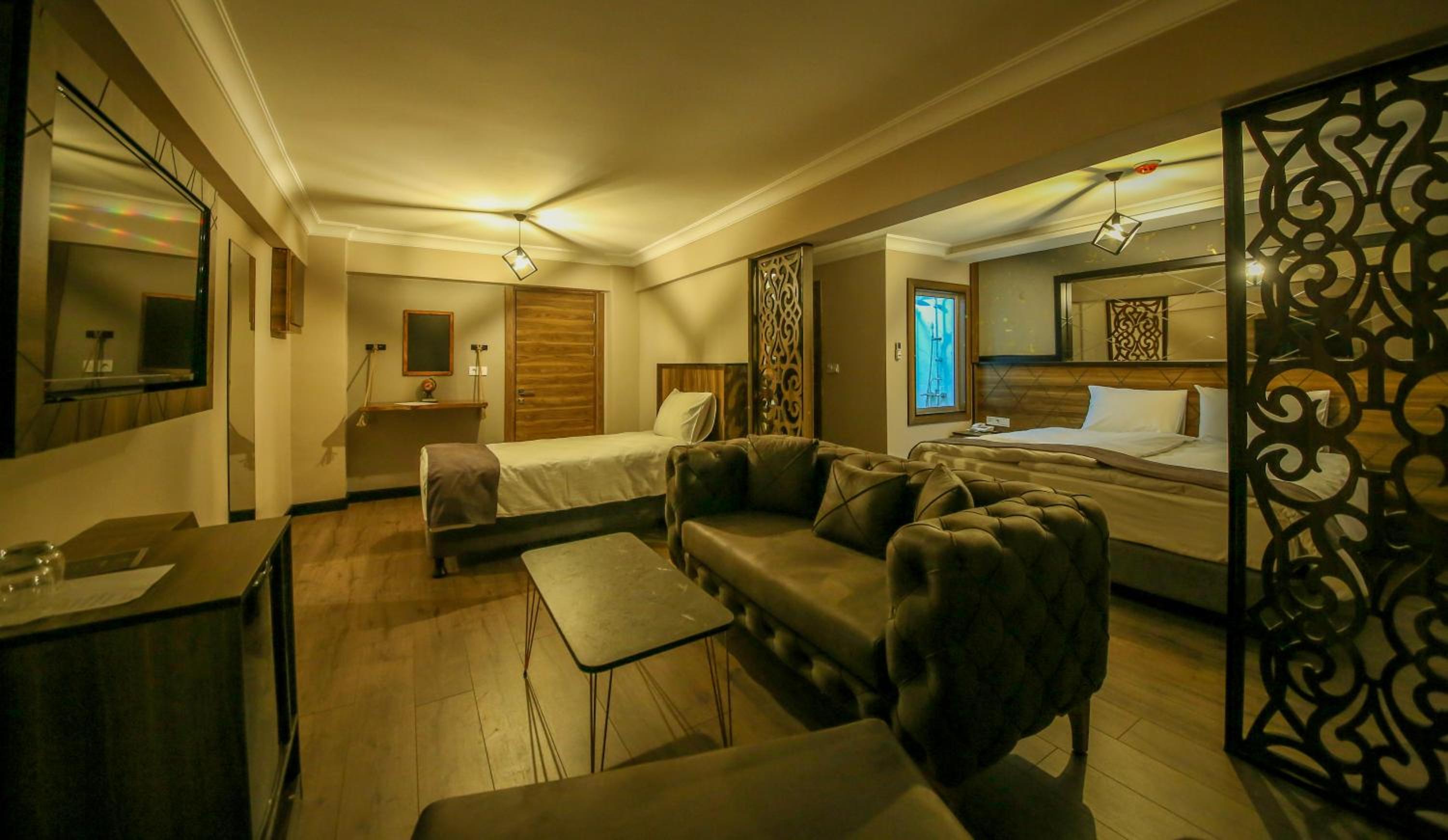 Family Suite - Photo 9