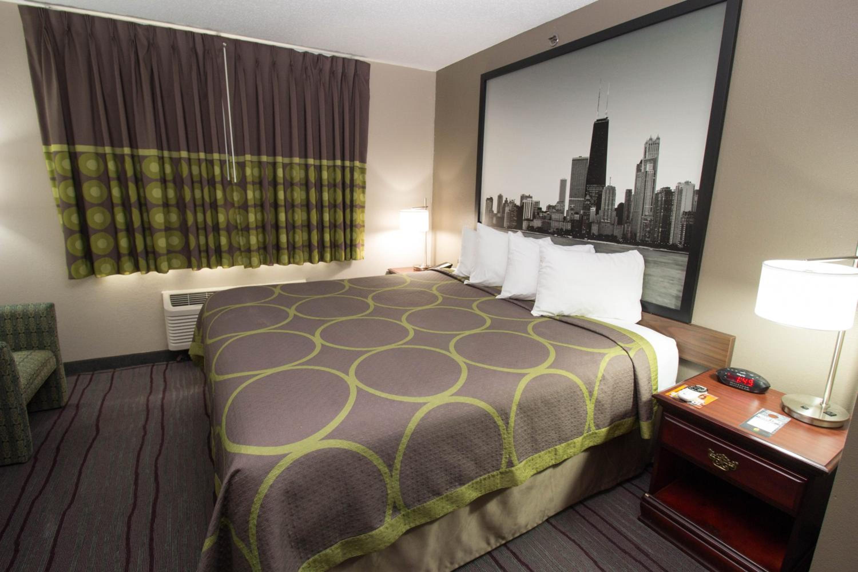 Business King Room - Non-Smoking - Photo 2