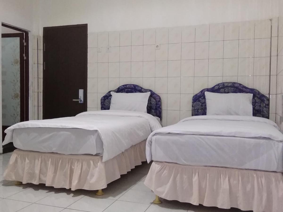 Standard Twin Room photo 2