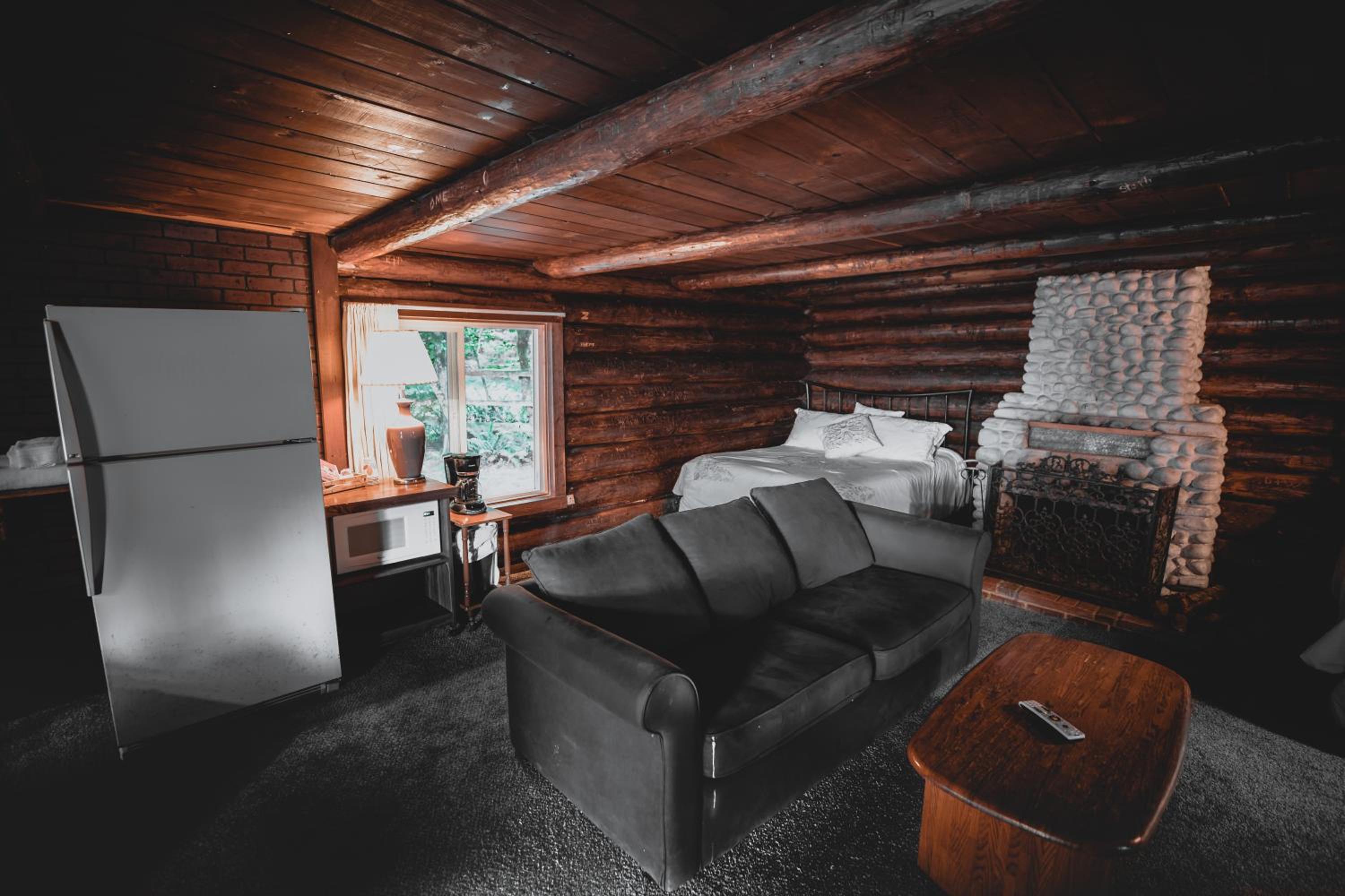 Deluxe Cottage - Photo 1