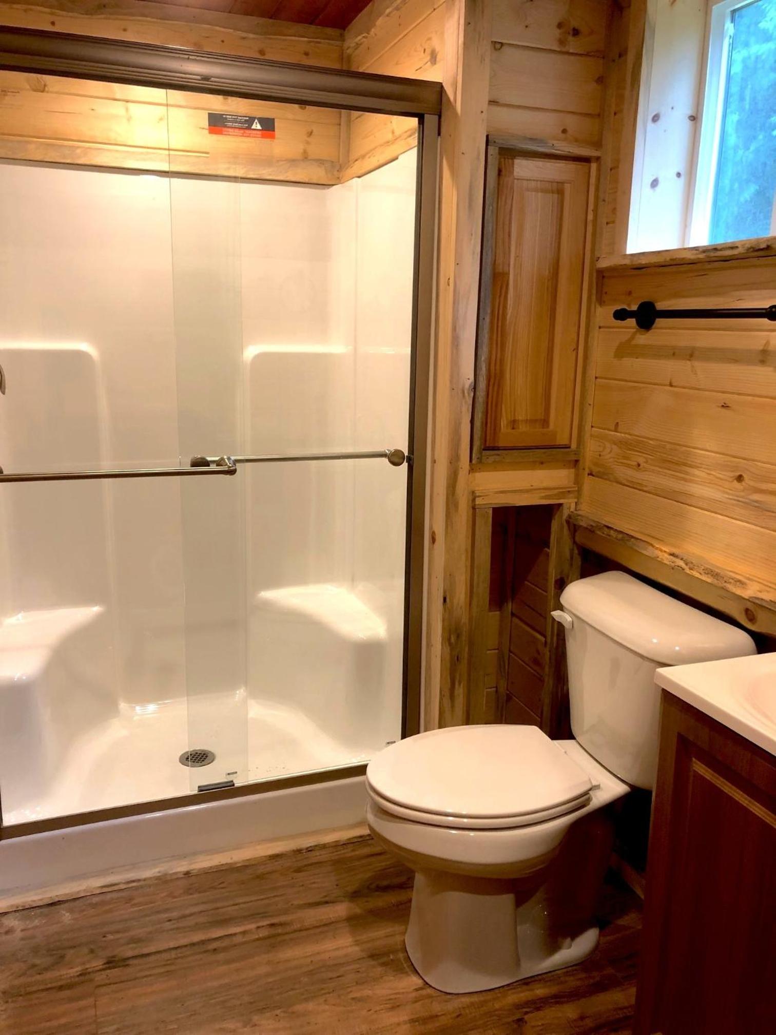 Premium Cottage - Photo 16