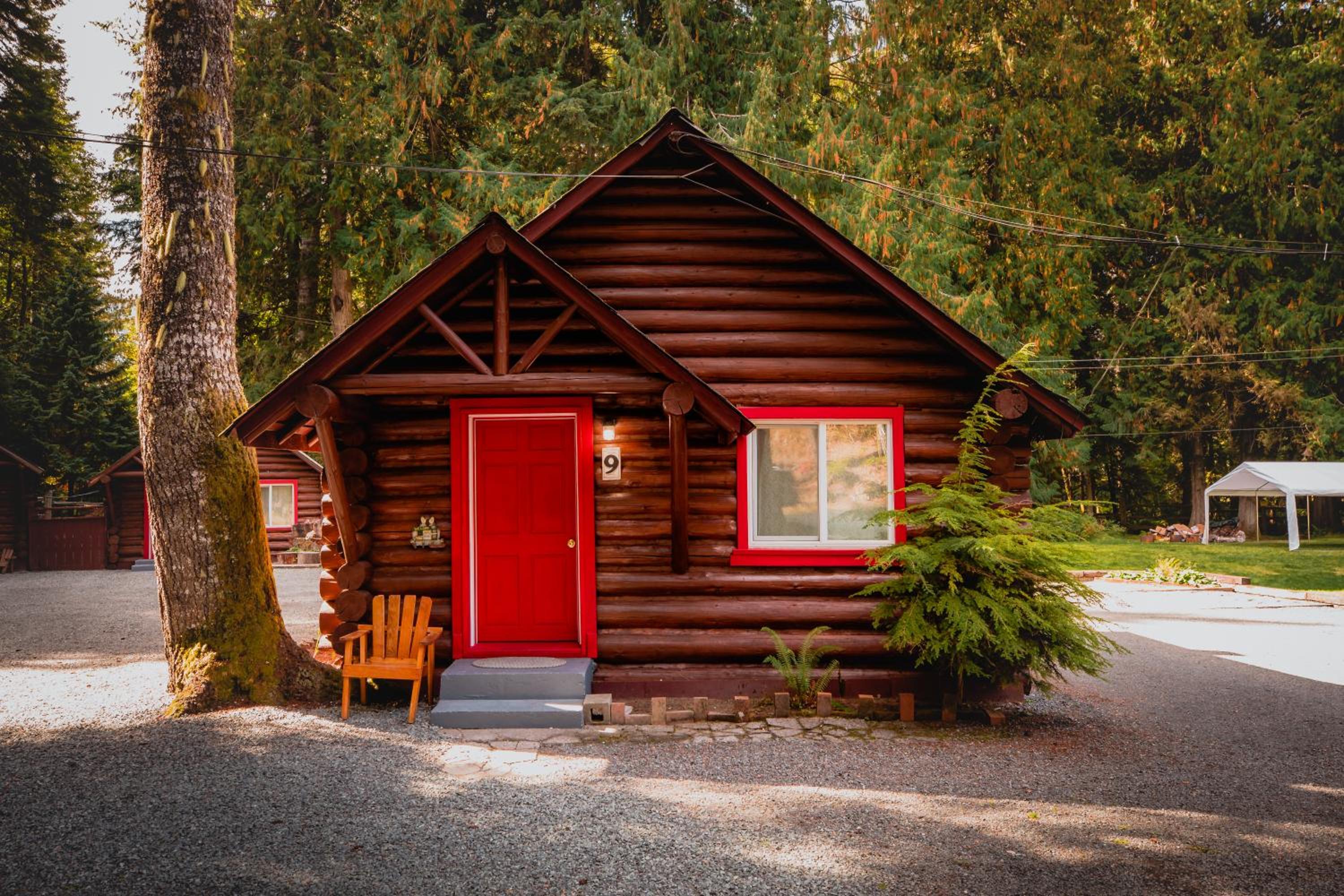 Deluxe Cottage - Photo 2