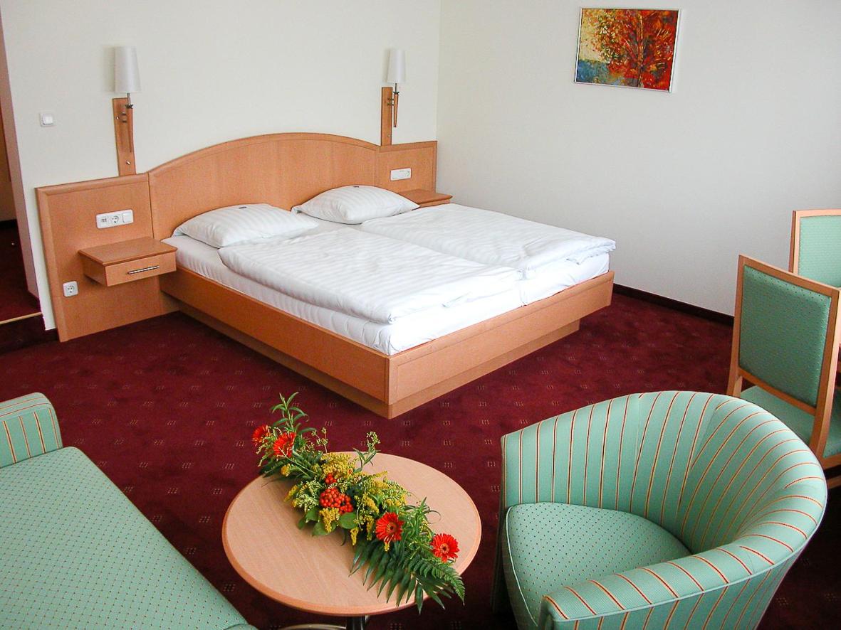 Double or Twin Room - Photo 1