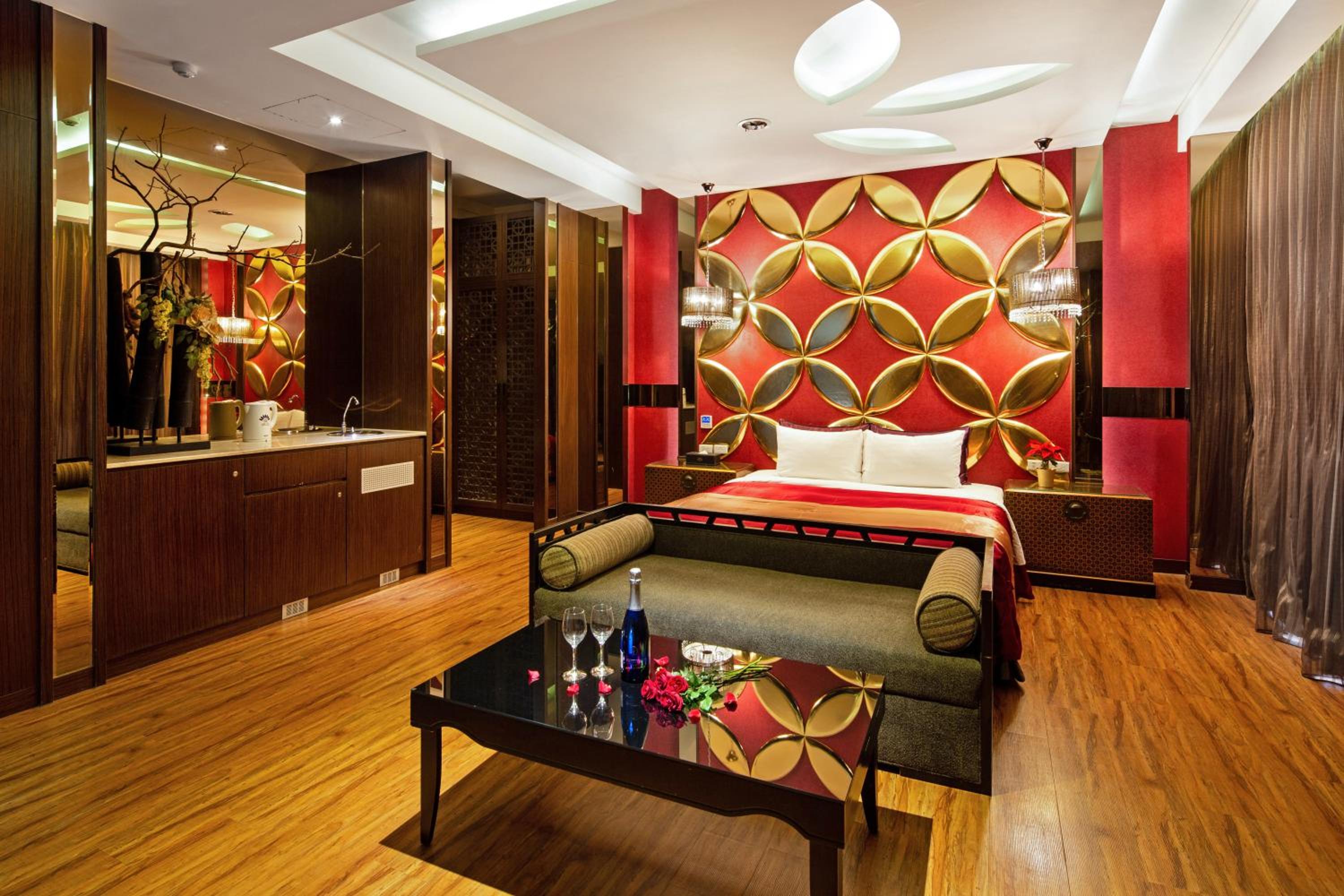 Superior Double Room (Check-in after 22:00)