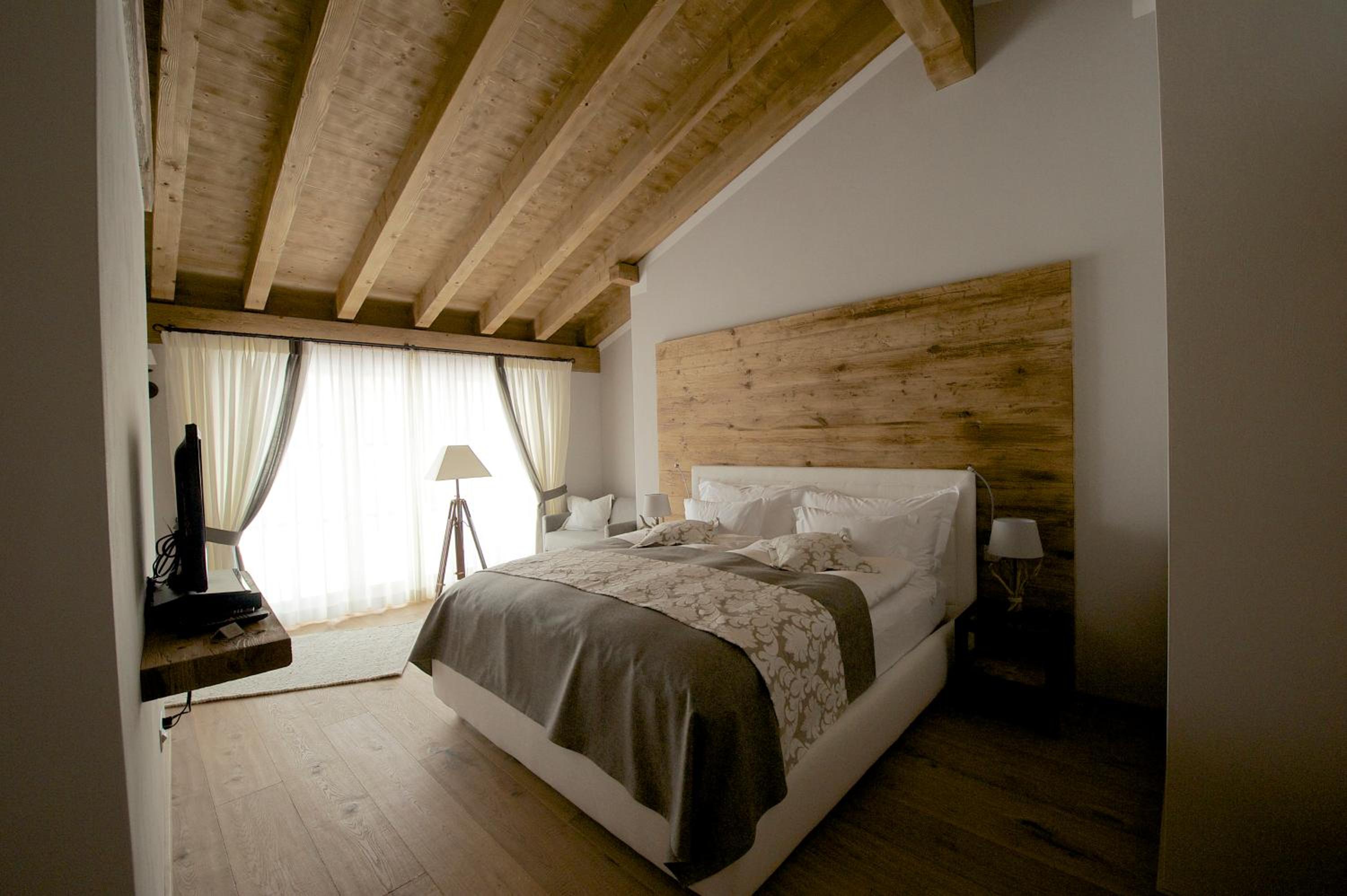Roof Suite photo 2