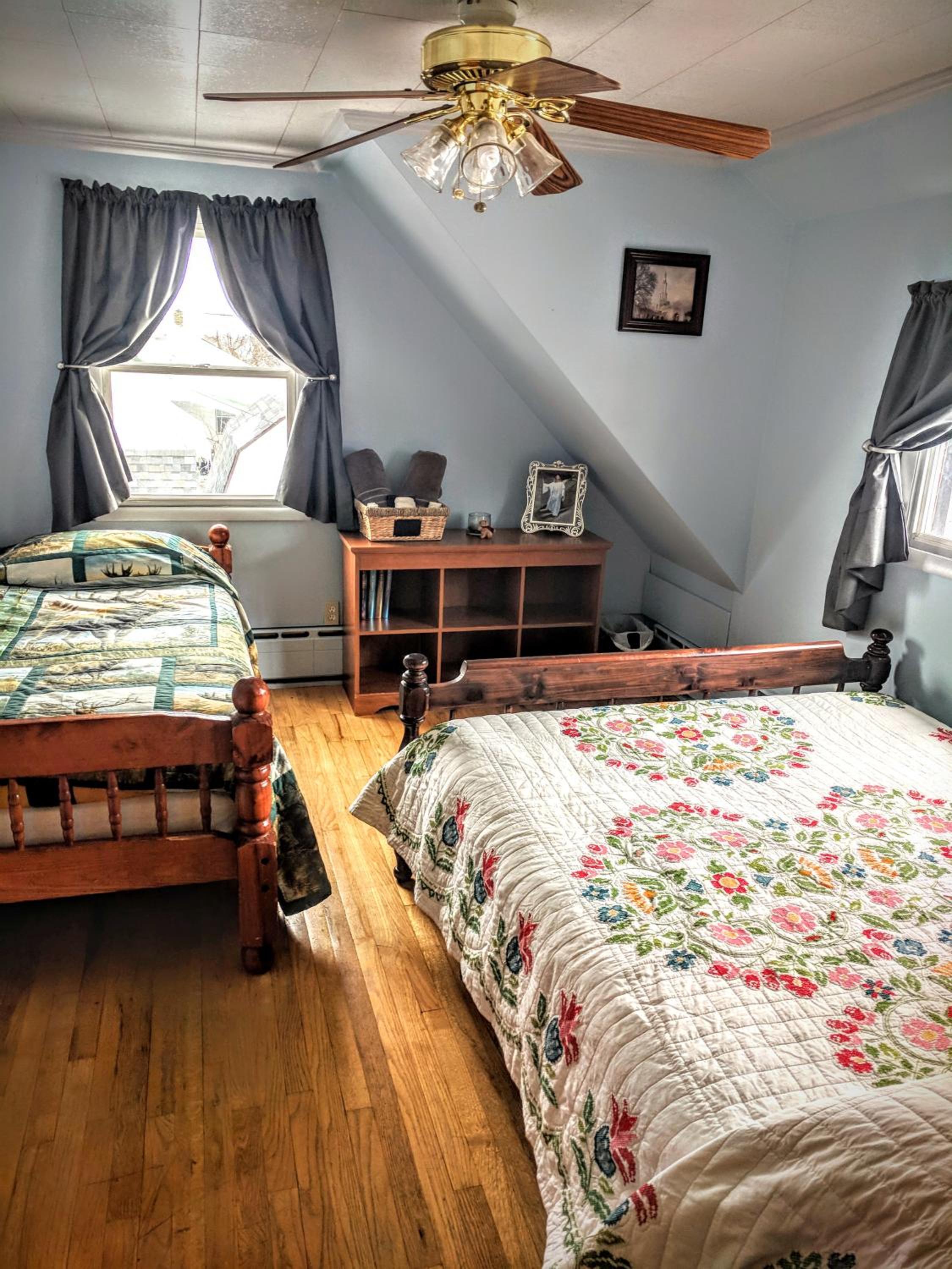 Apartment With Shared Bathroom