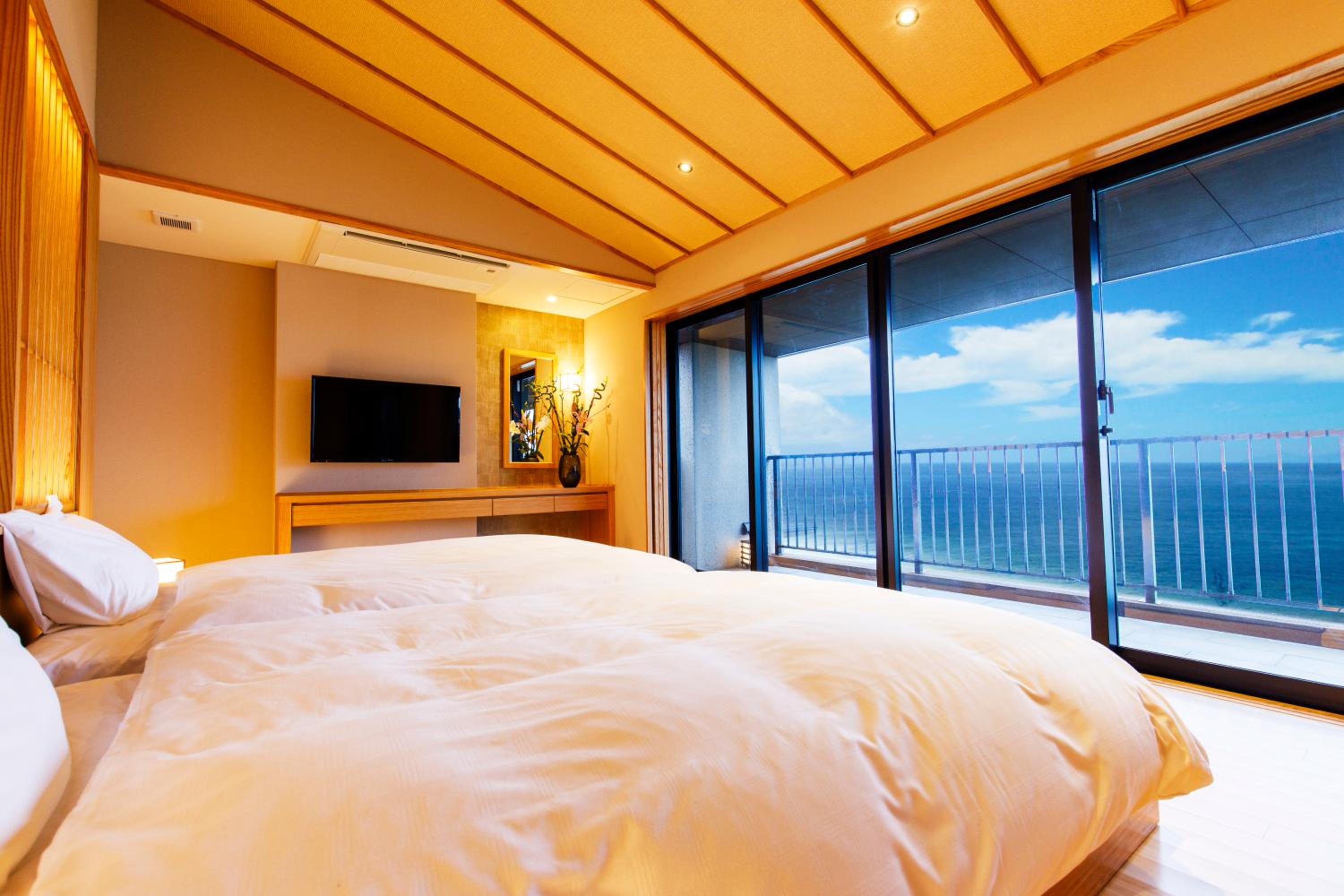 Premium Suite with Sea View